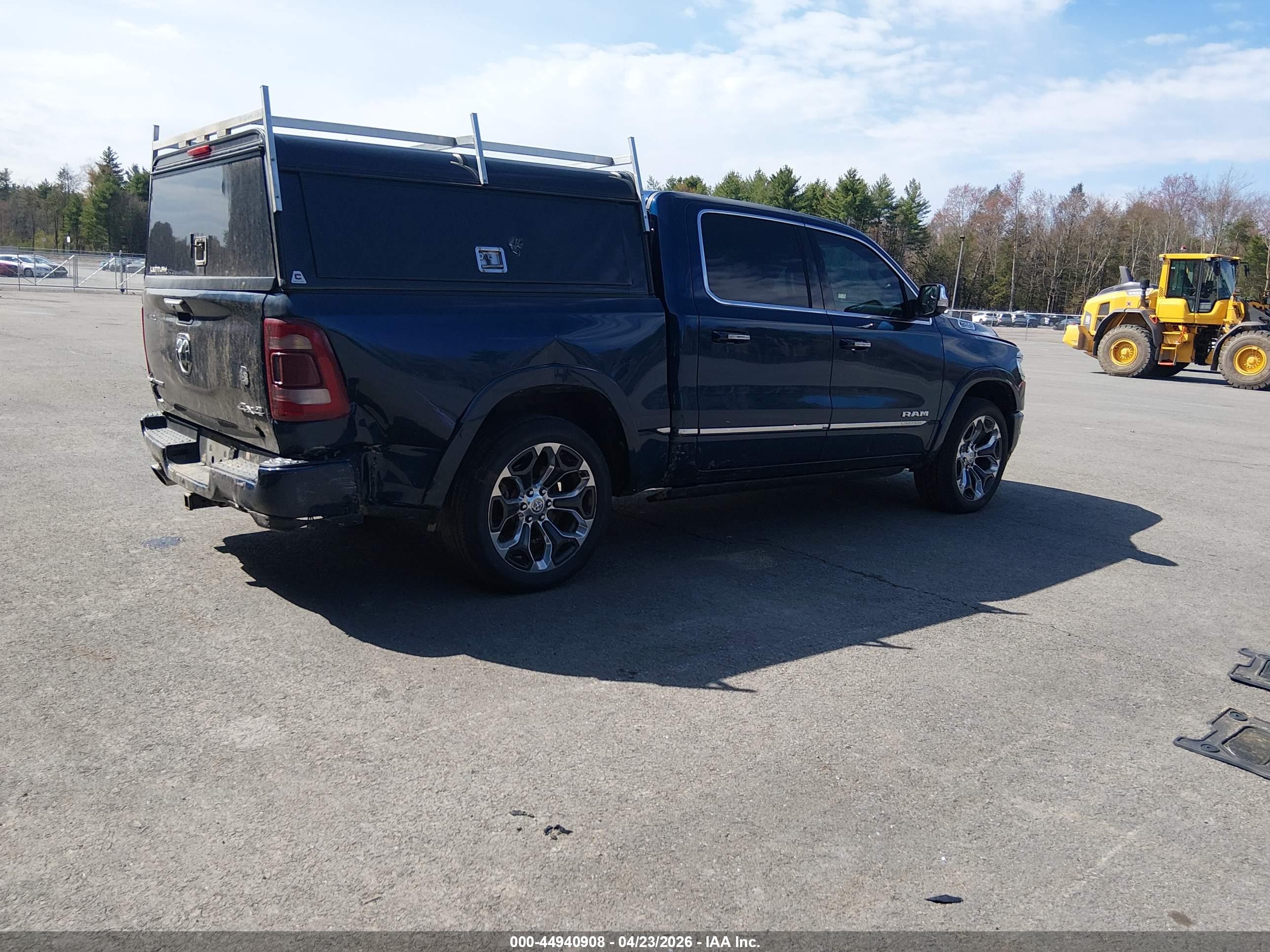 RAM 1500 image 4