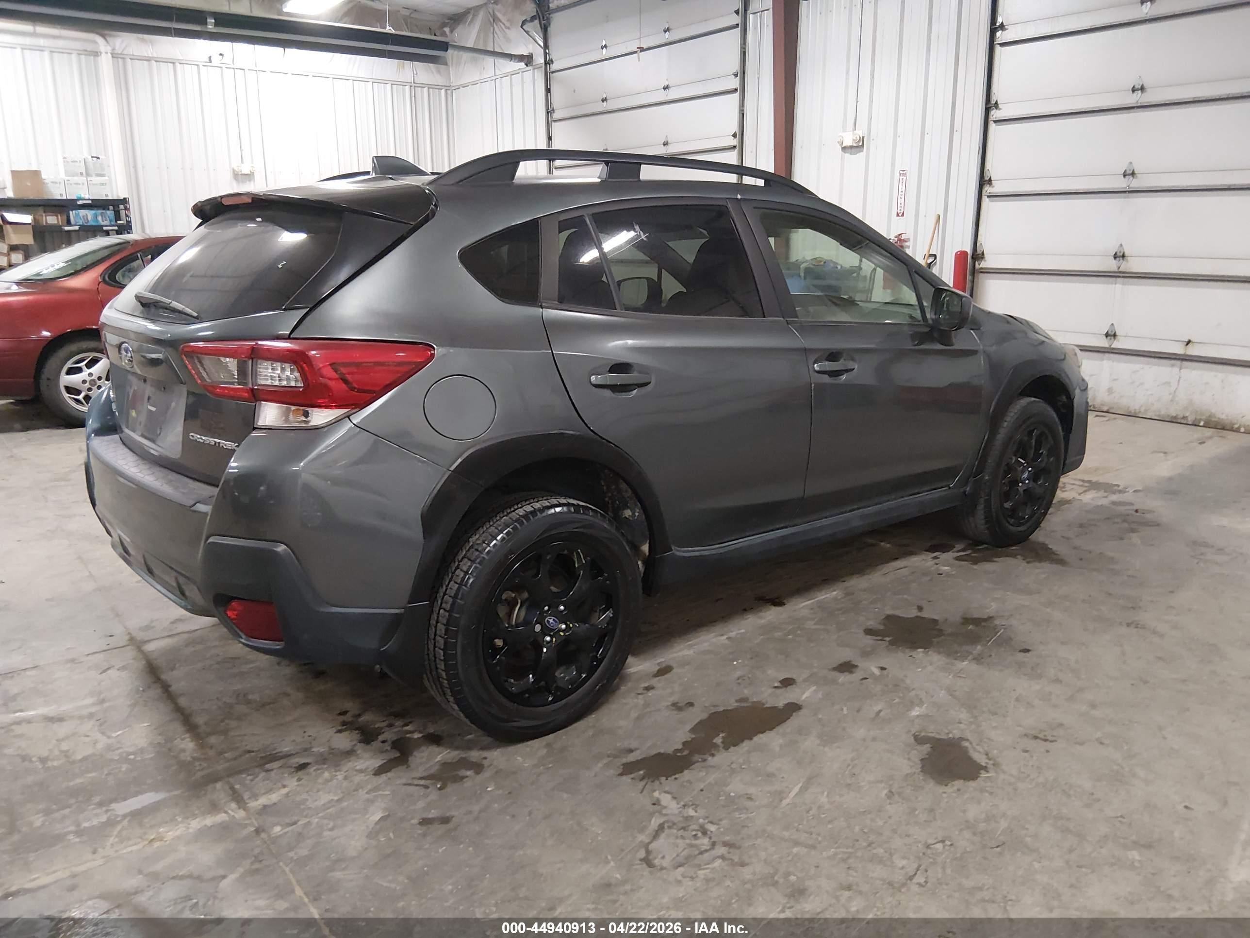 SUBARU CROSSTREK image 4