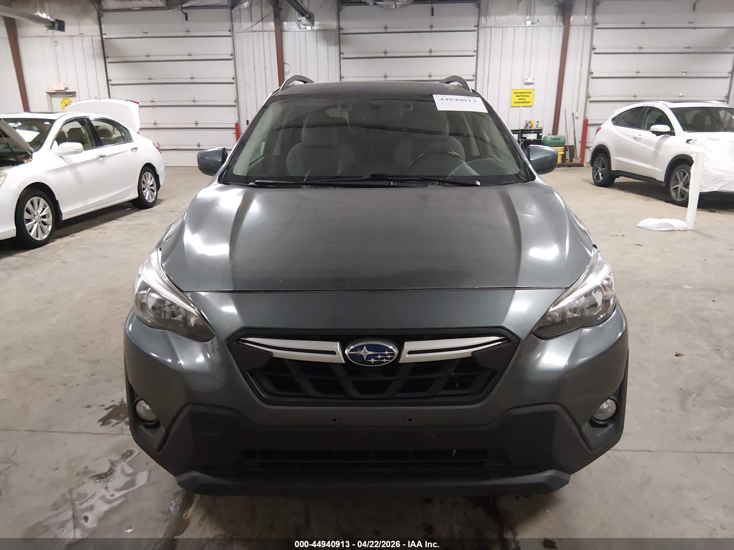 SUBARU CROSSTREK image 6