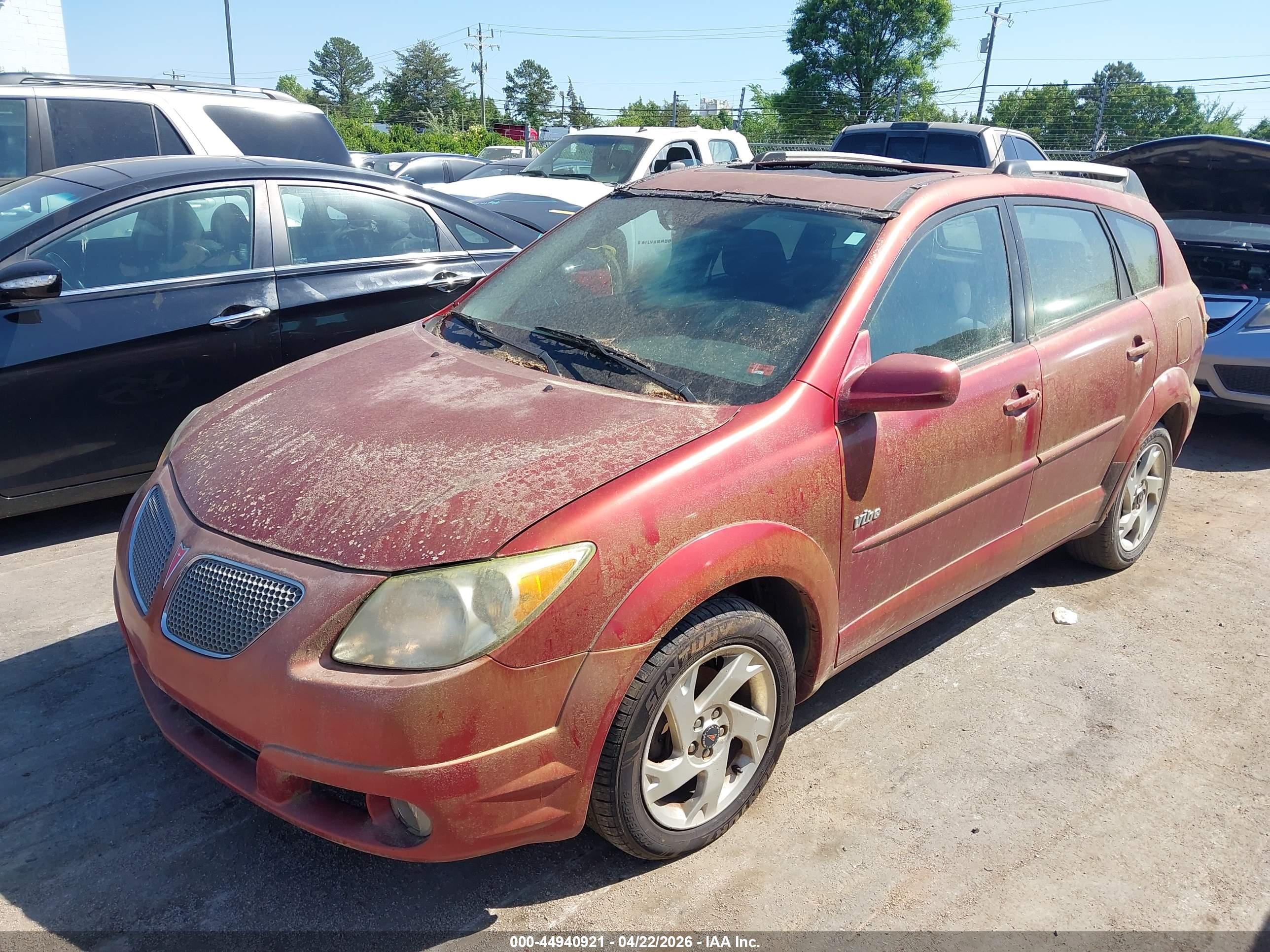 PONTIAC VIBE image 2