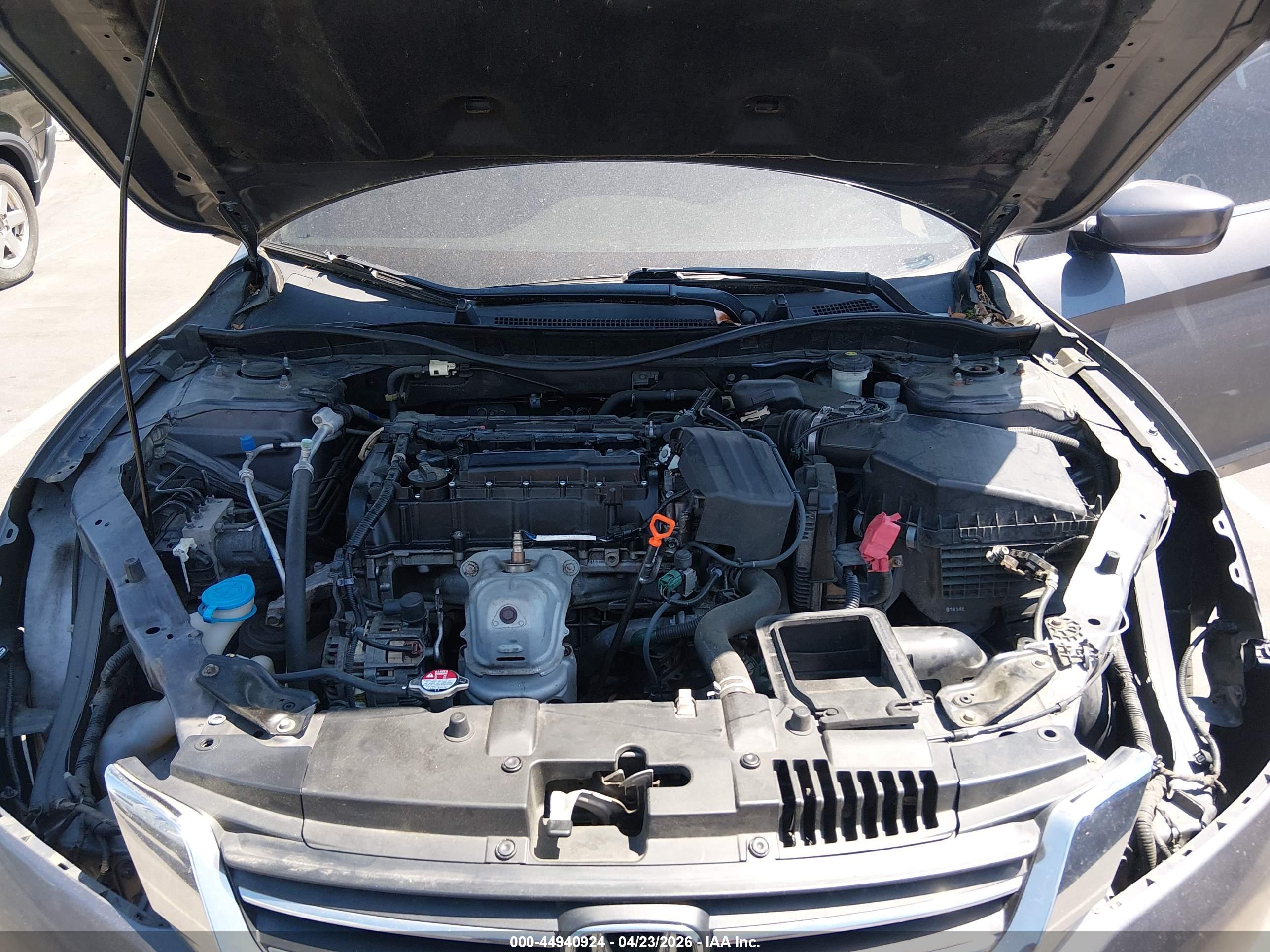 HONDA ACCORD image 10