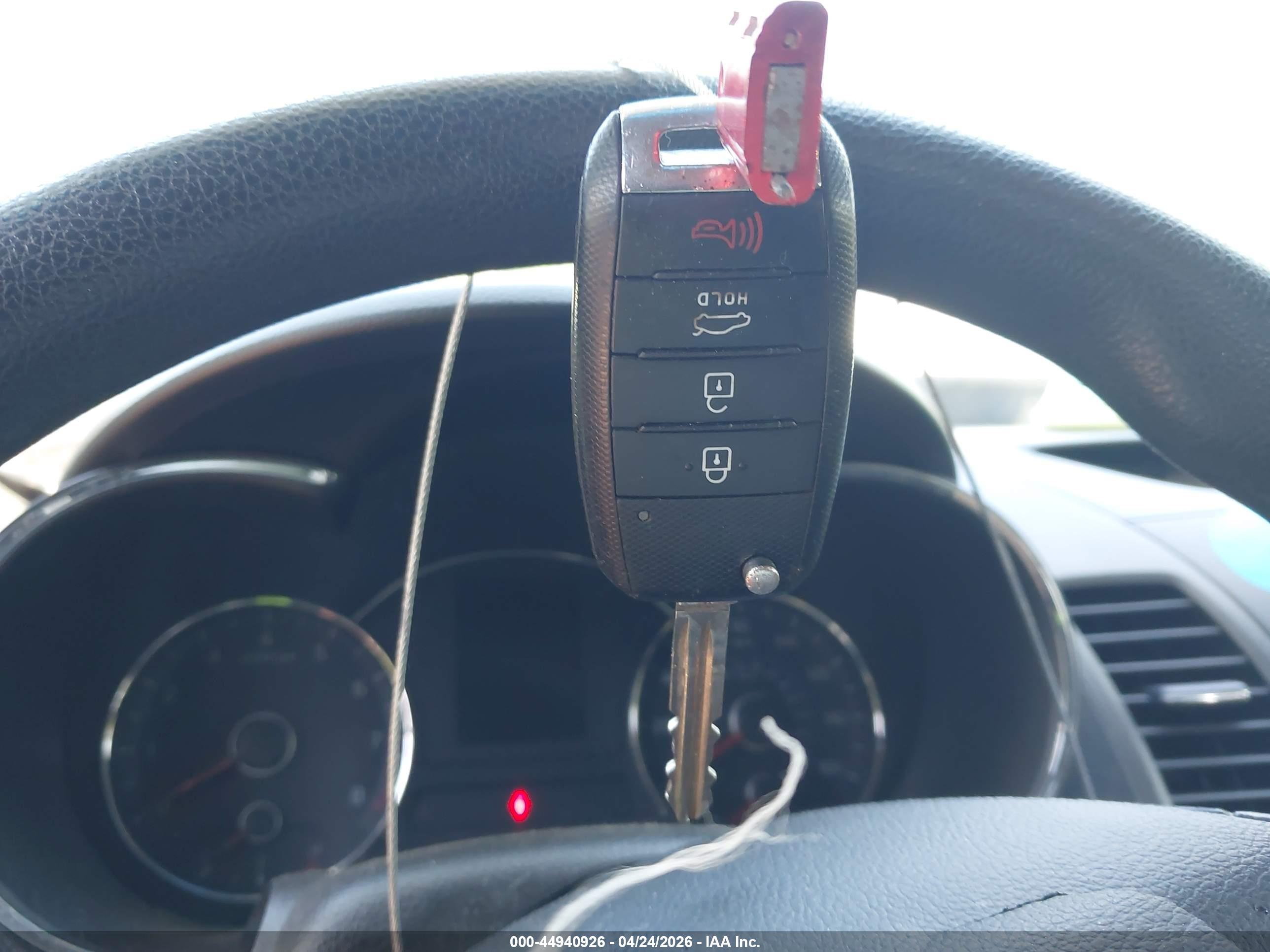 KIA FORTE image 11