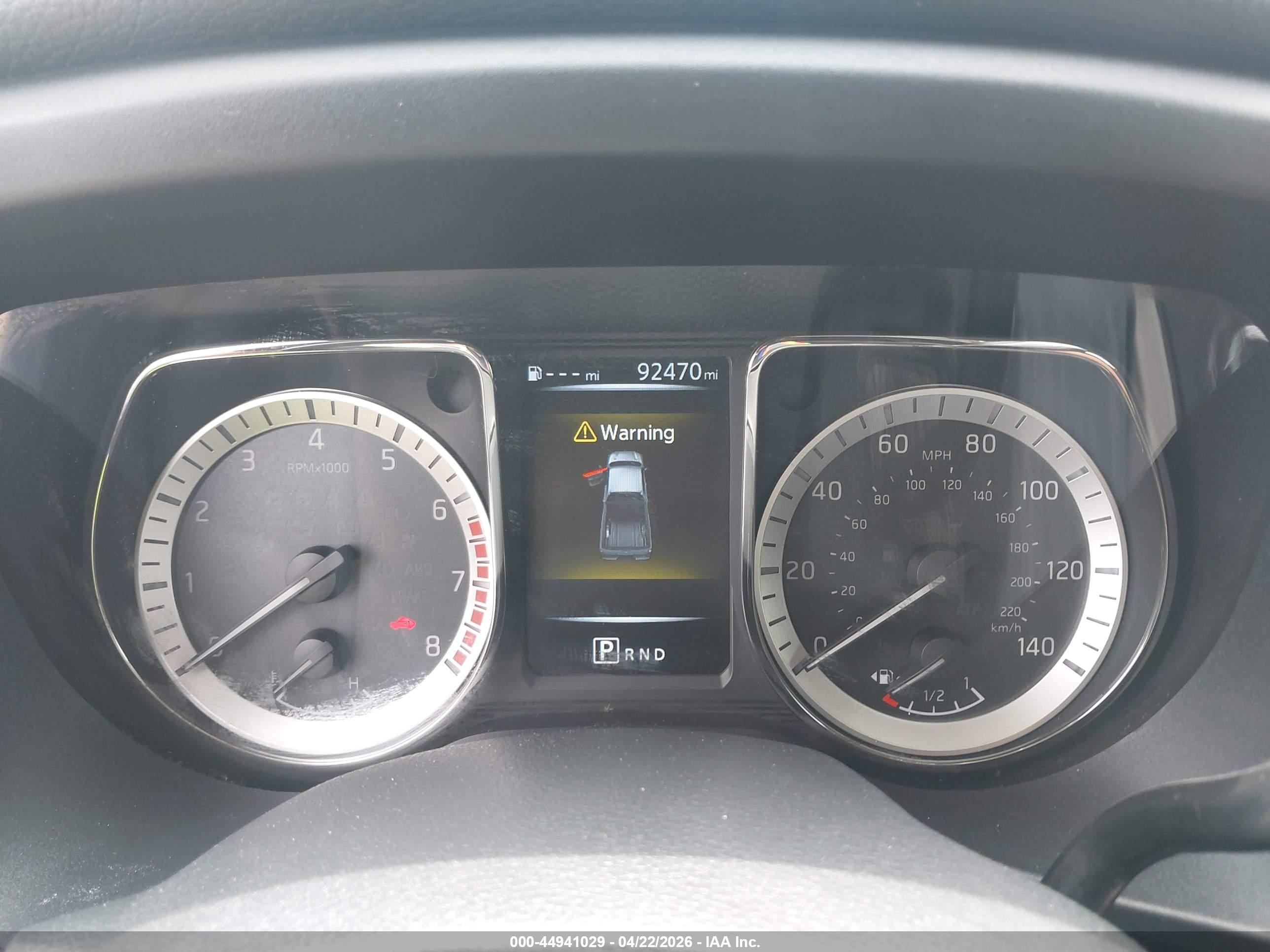 NISSAN TITAN image 7