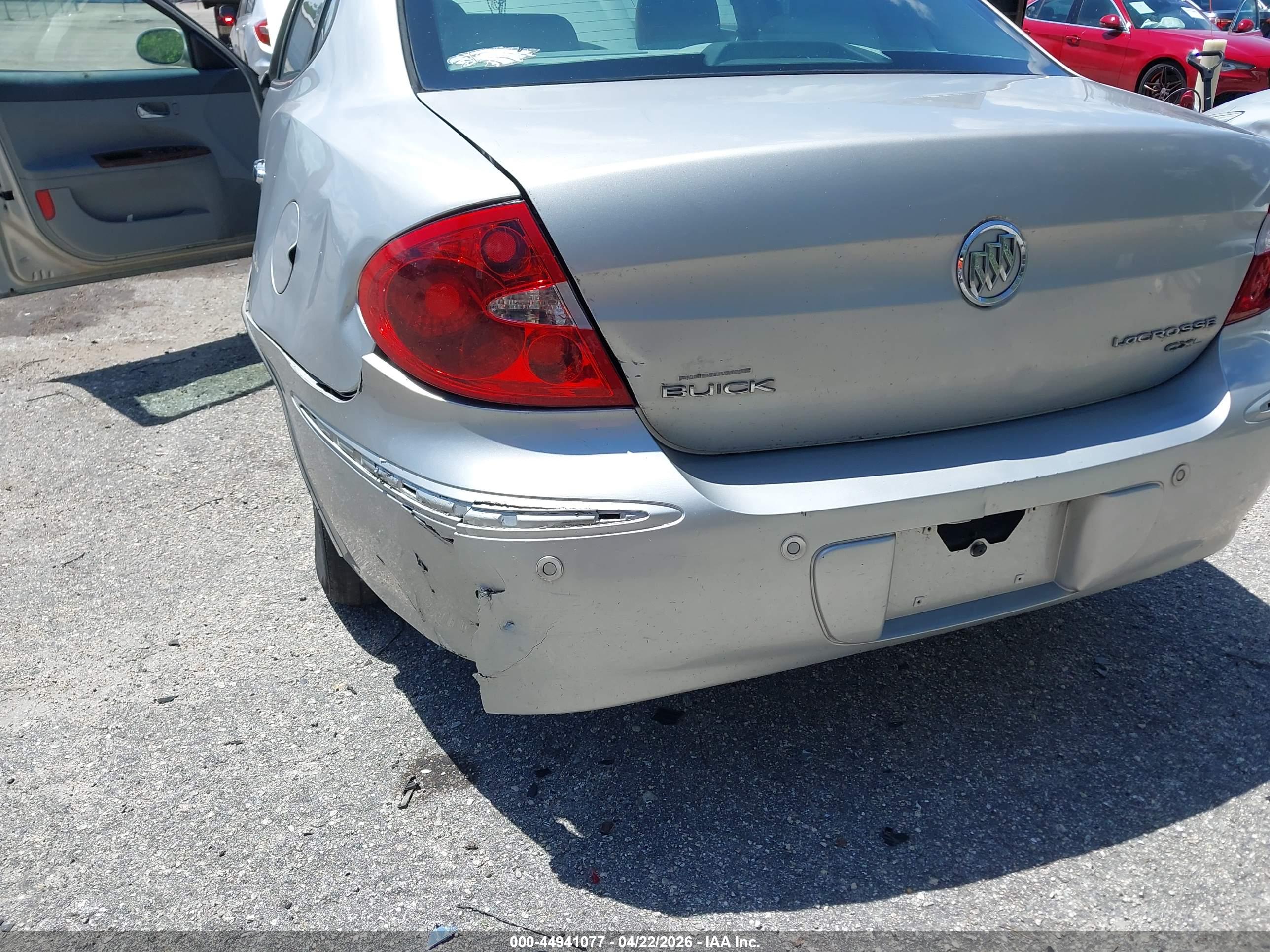 BUICK LACROSSE image 6