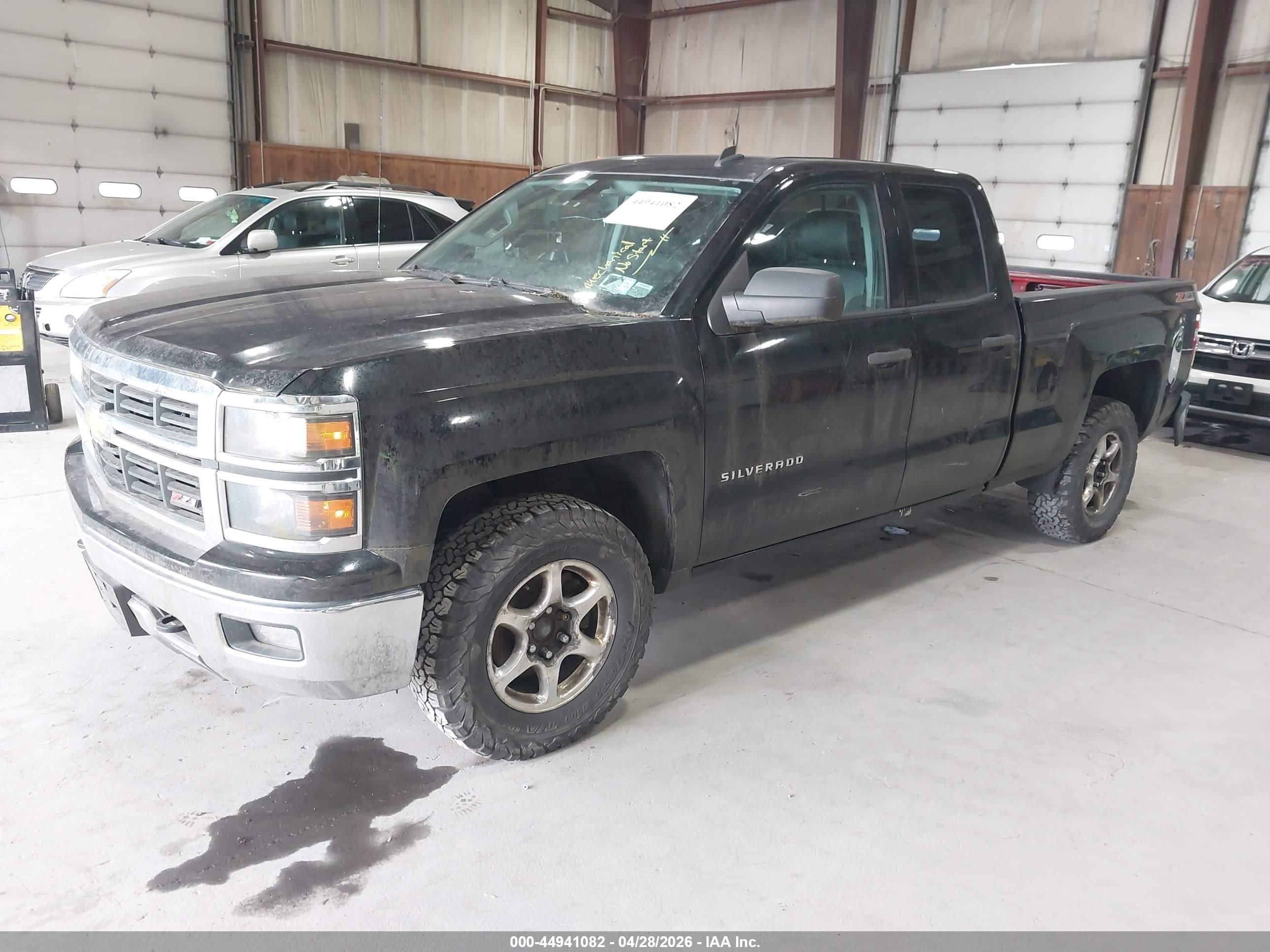 CHEVROLET SILVERADO image 2