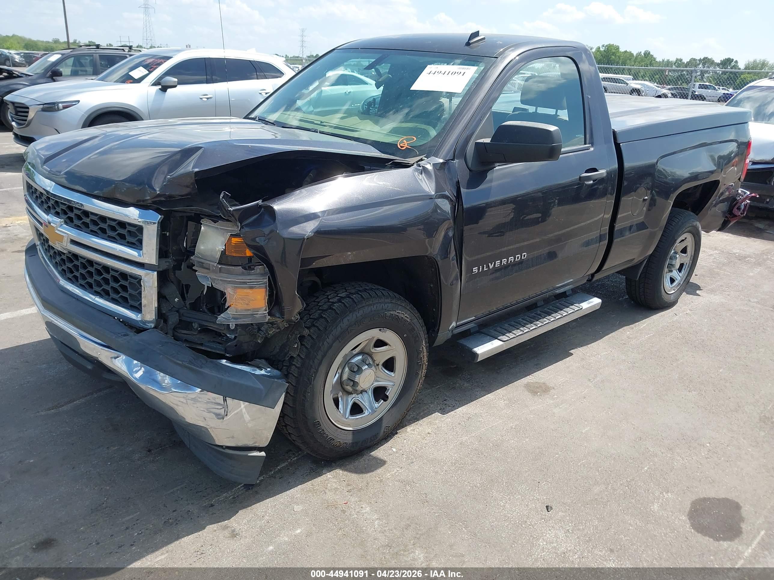 CHEVROLET SILVERADO image 2