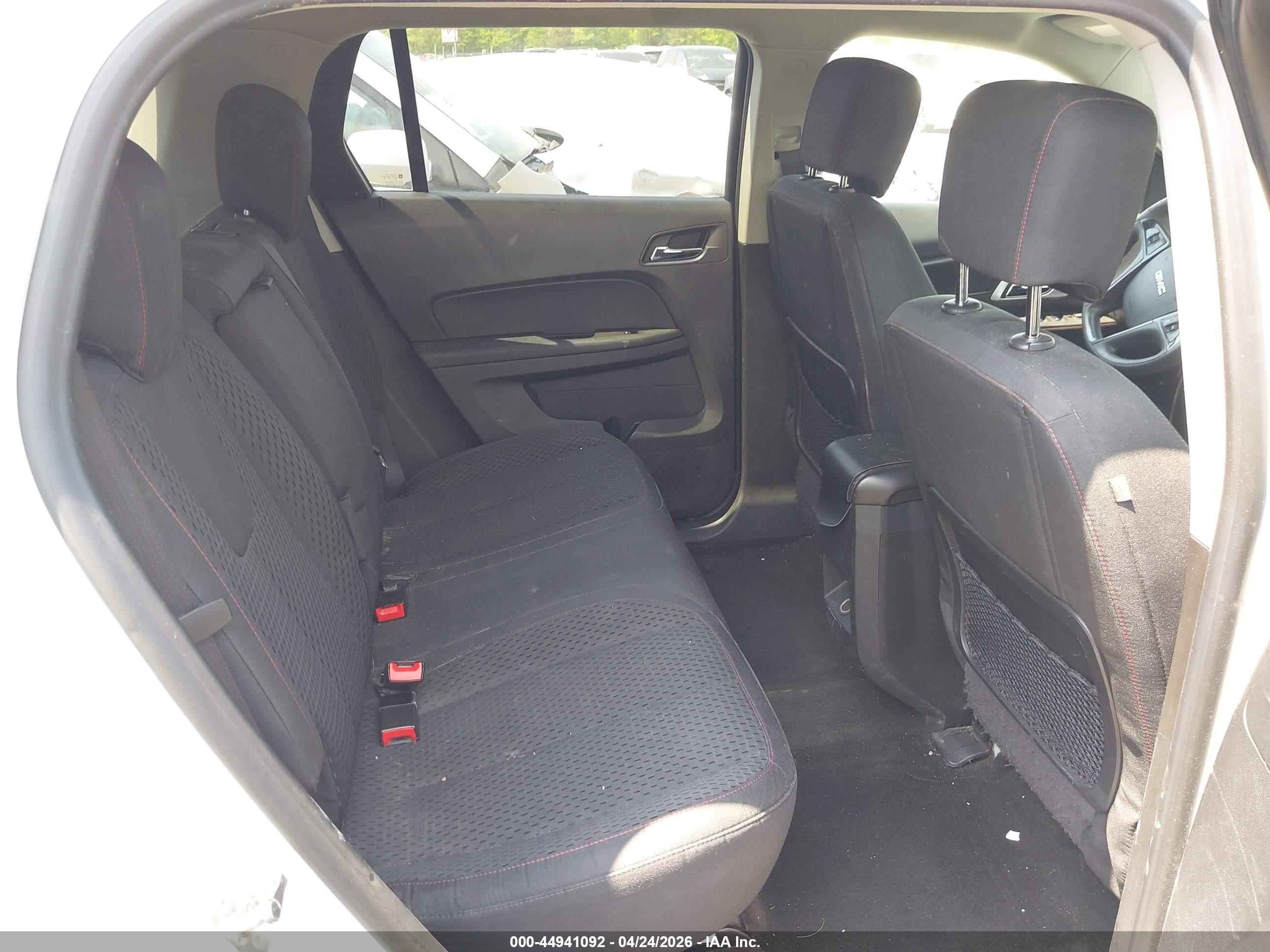 GMC TERRAIN image 8
