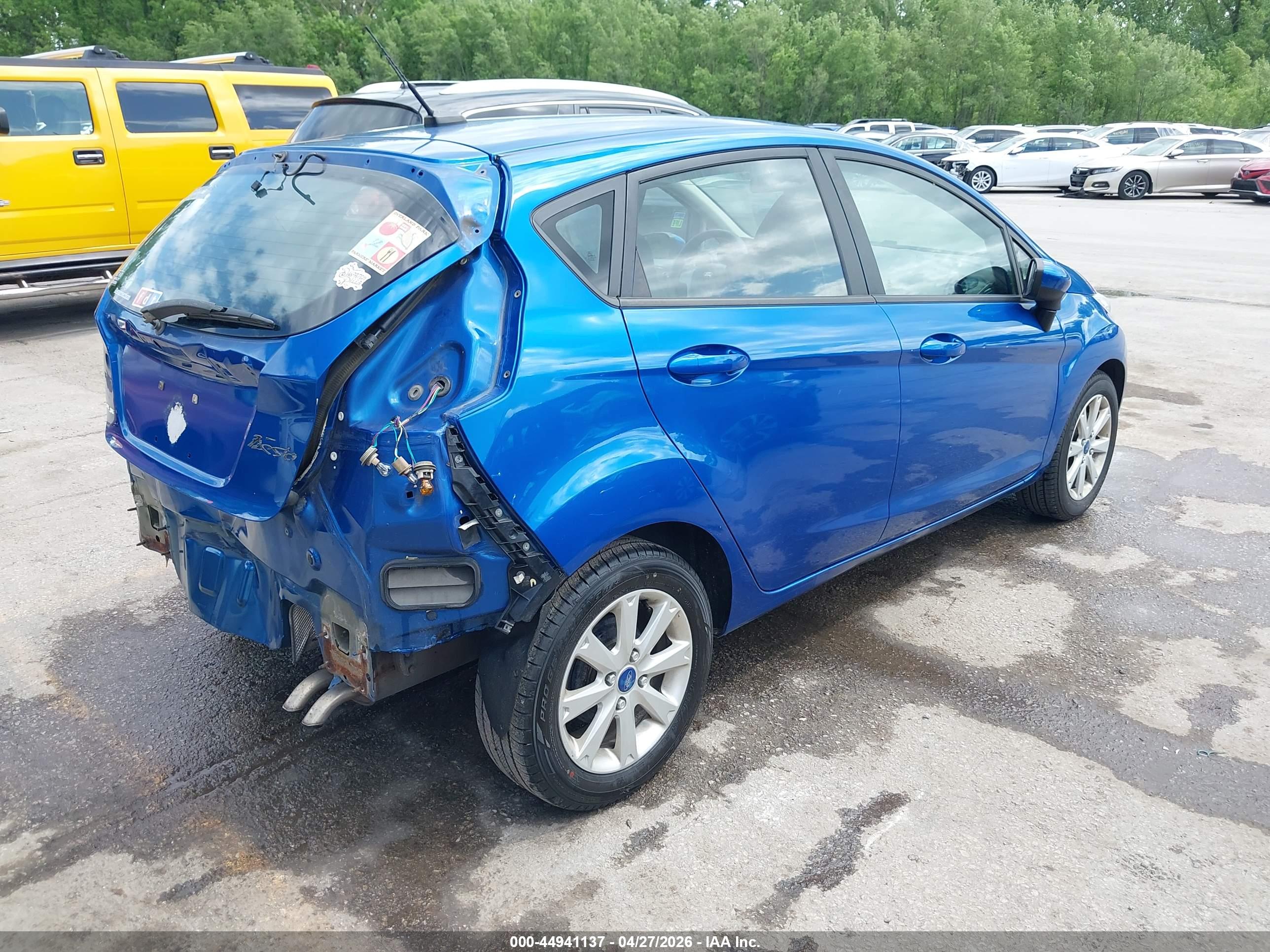 FORD FIESTA image 4