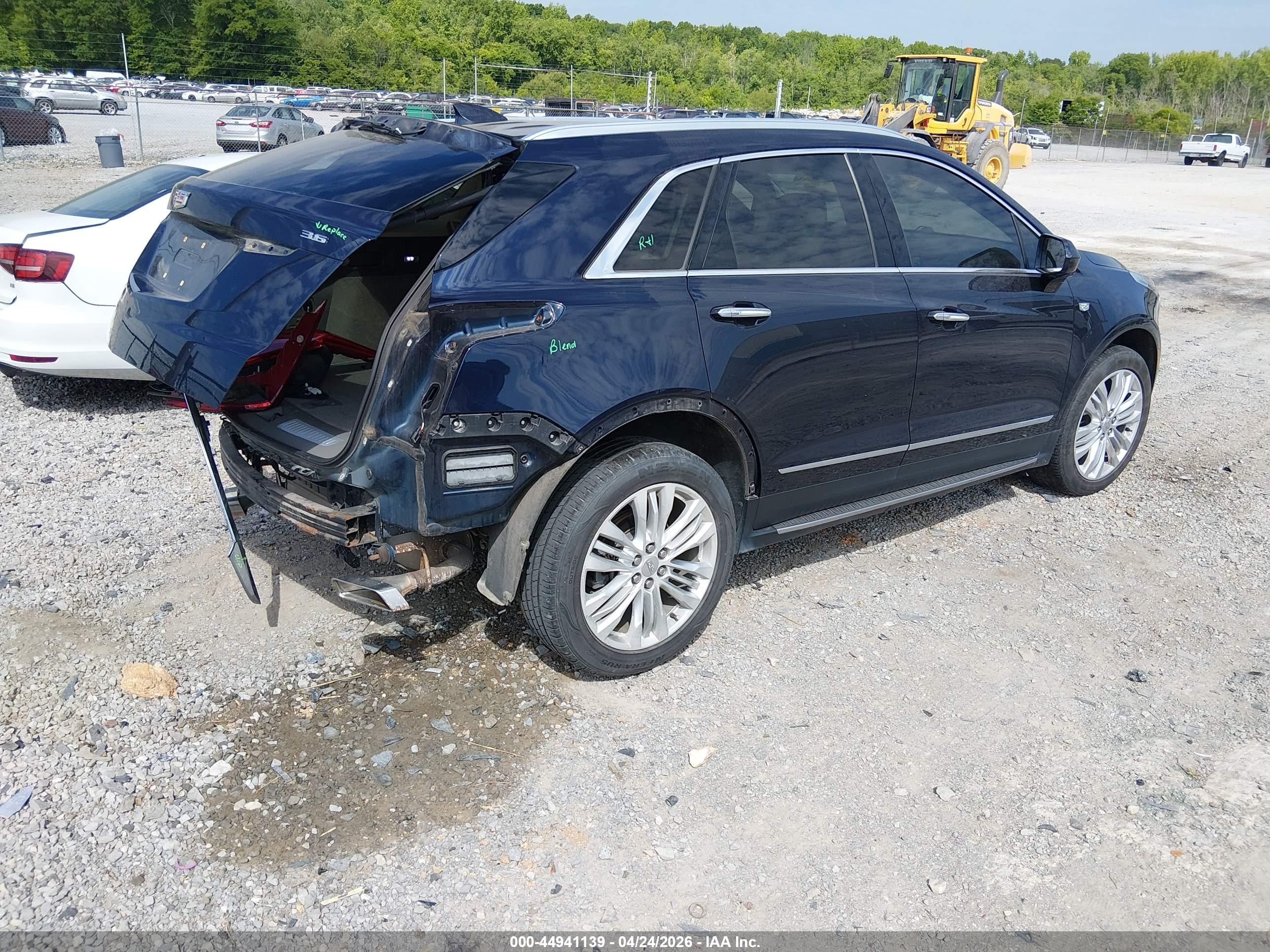 CADILLAC XT5 image 4