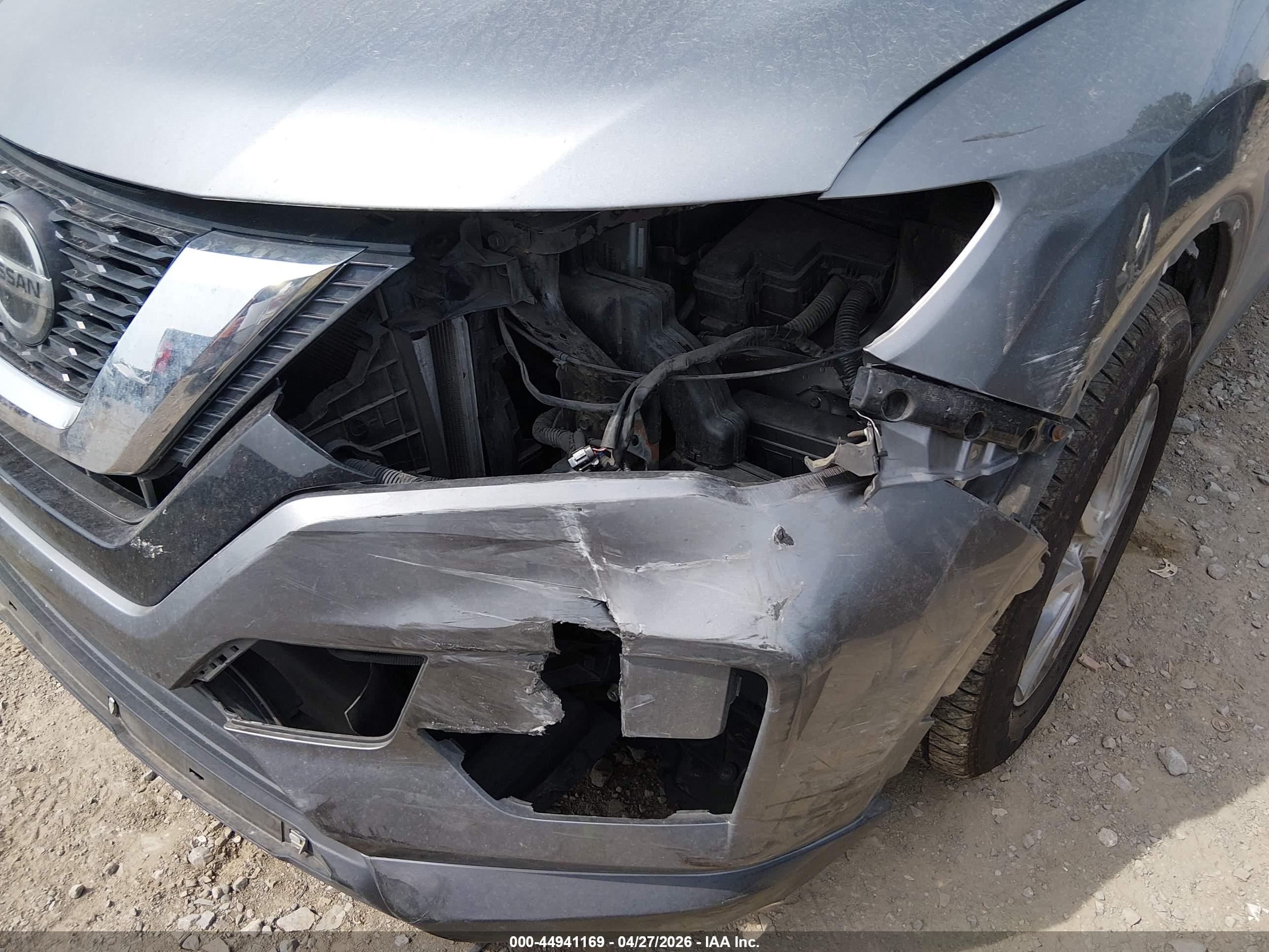 NISSAN ROGUE image 6
