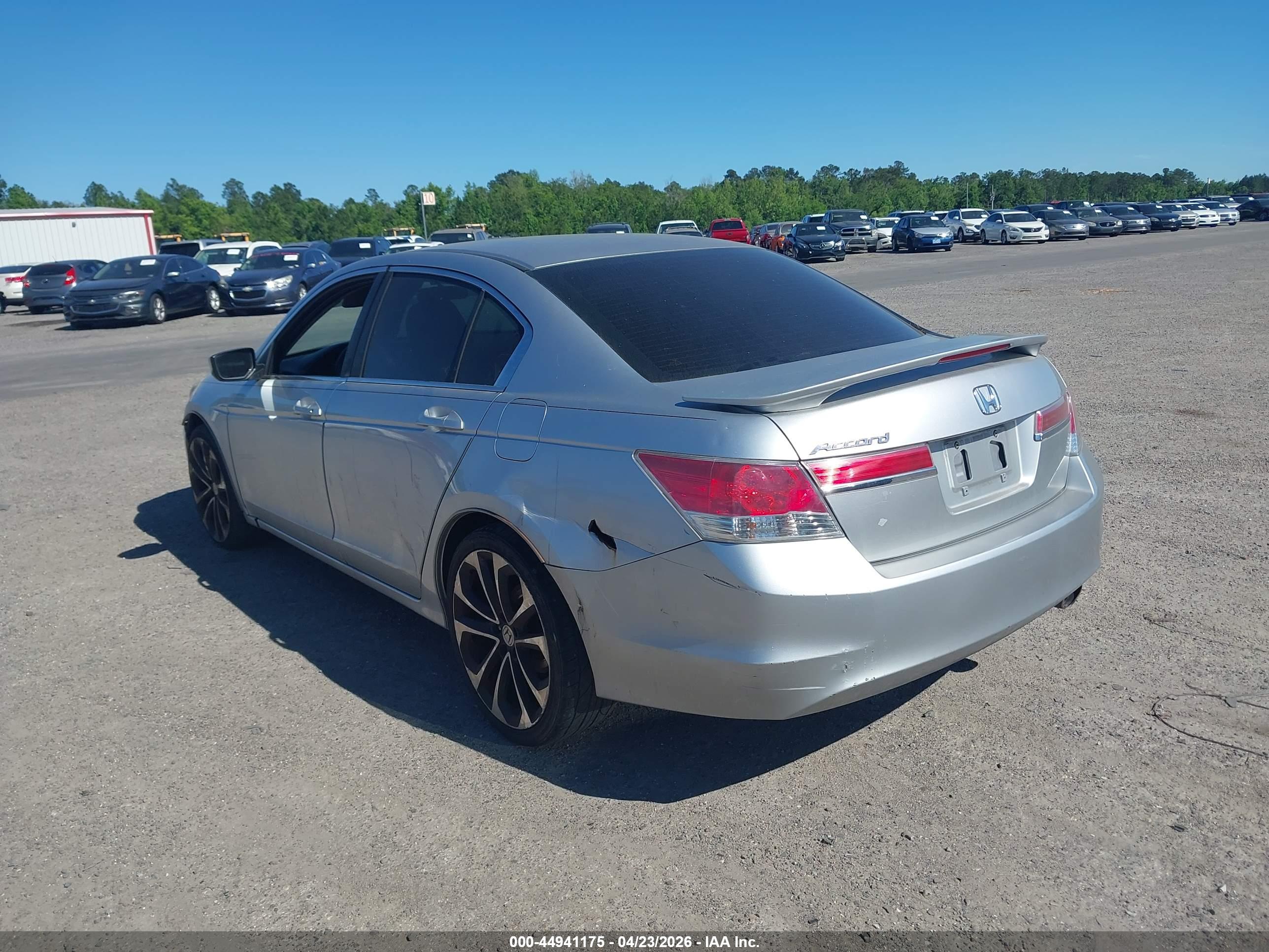 HONDA ACCORD image 3