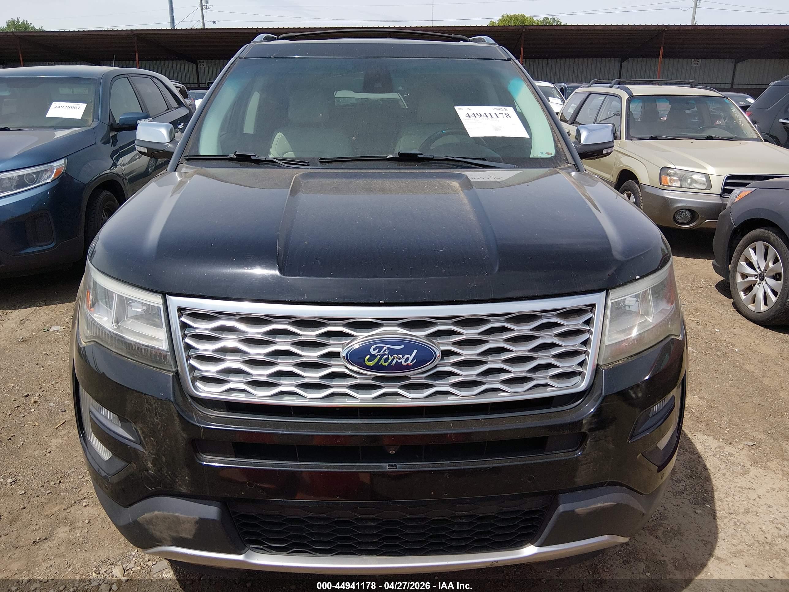 FORD EXPLORER image 6