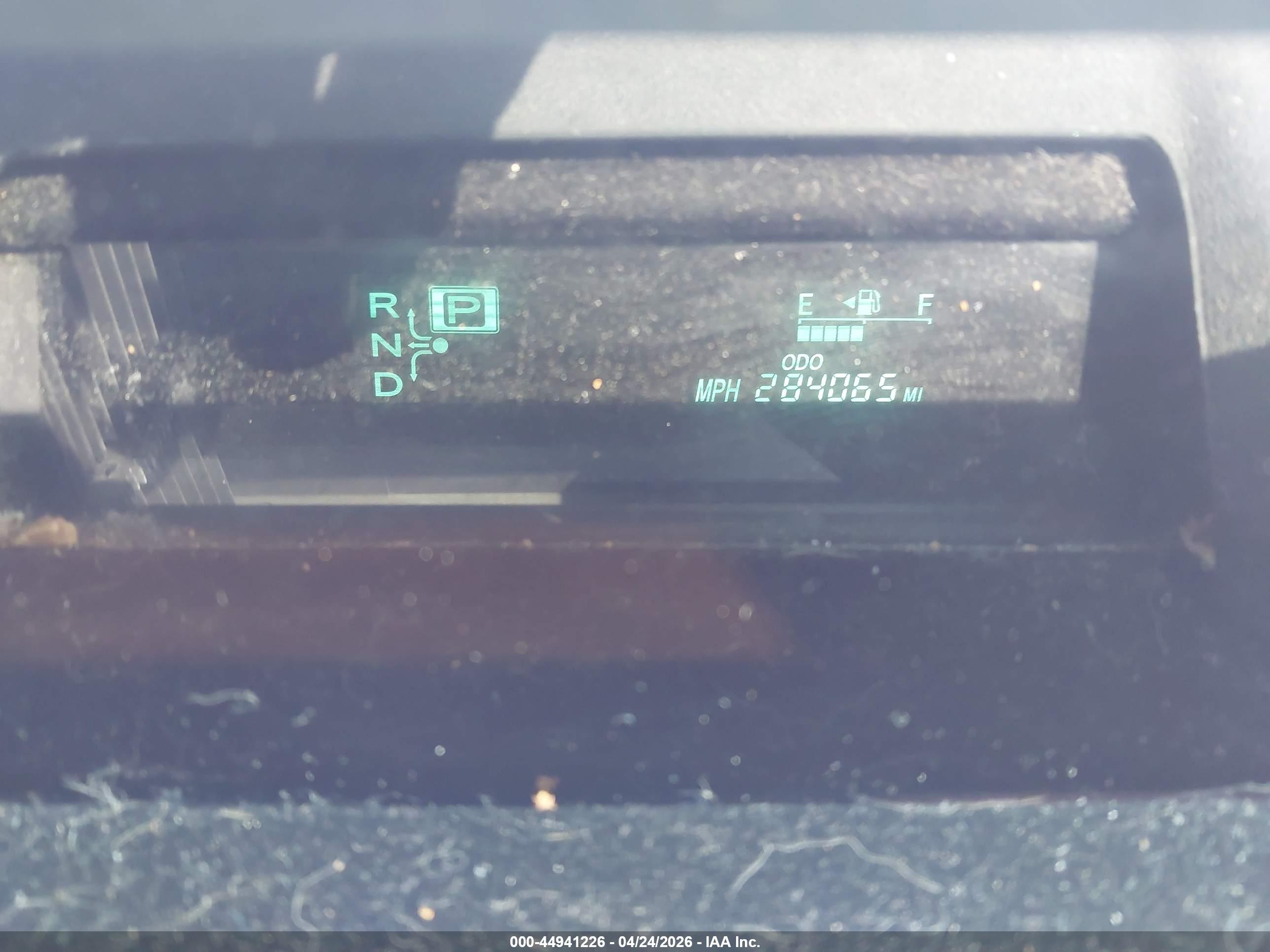 TOYOTA PRIUS image 7