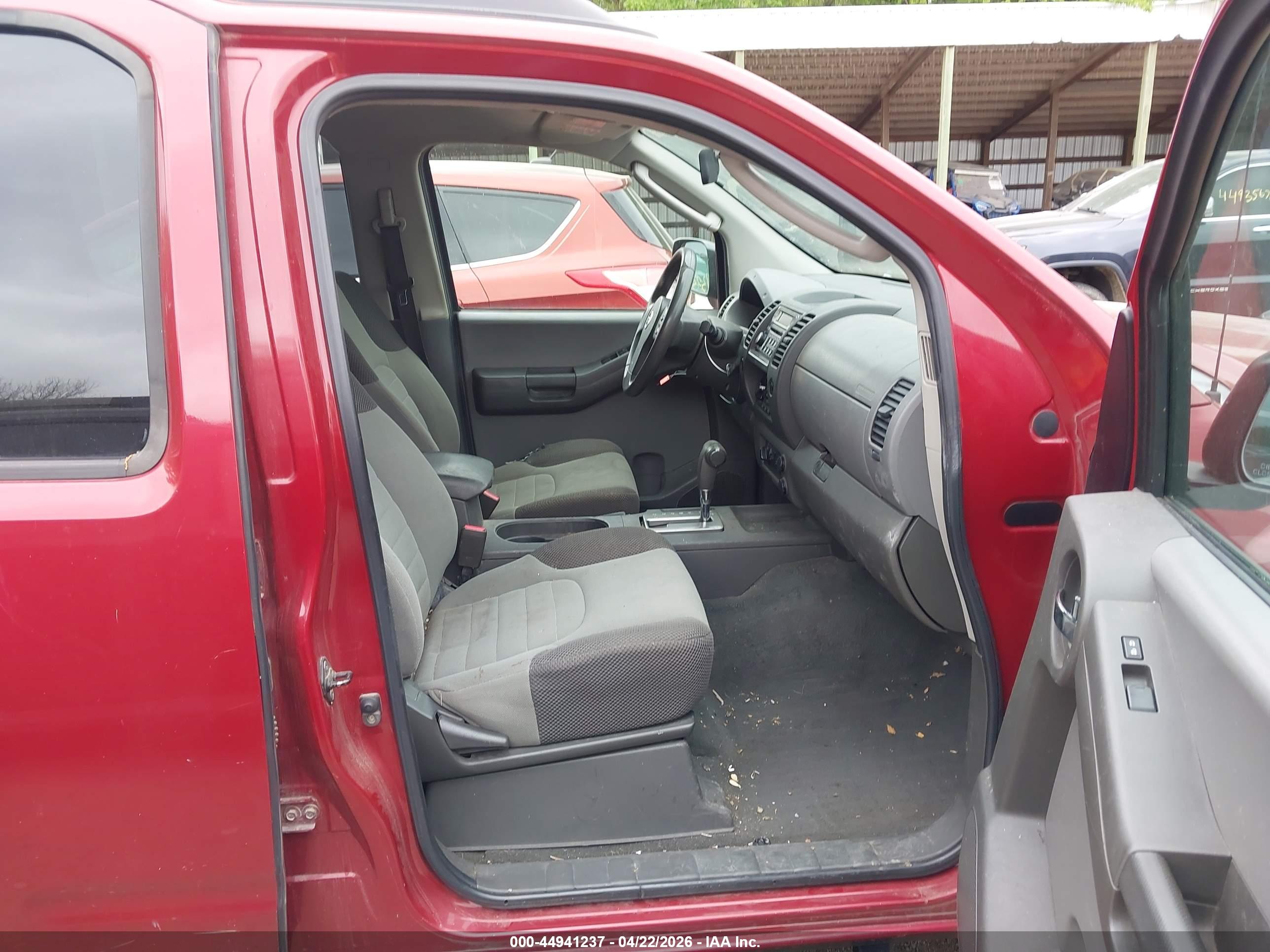 NISSAN XTERRA image 5
