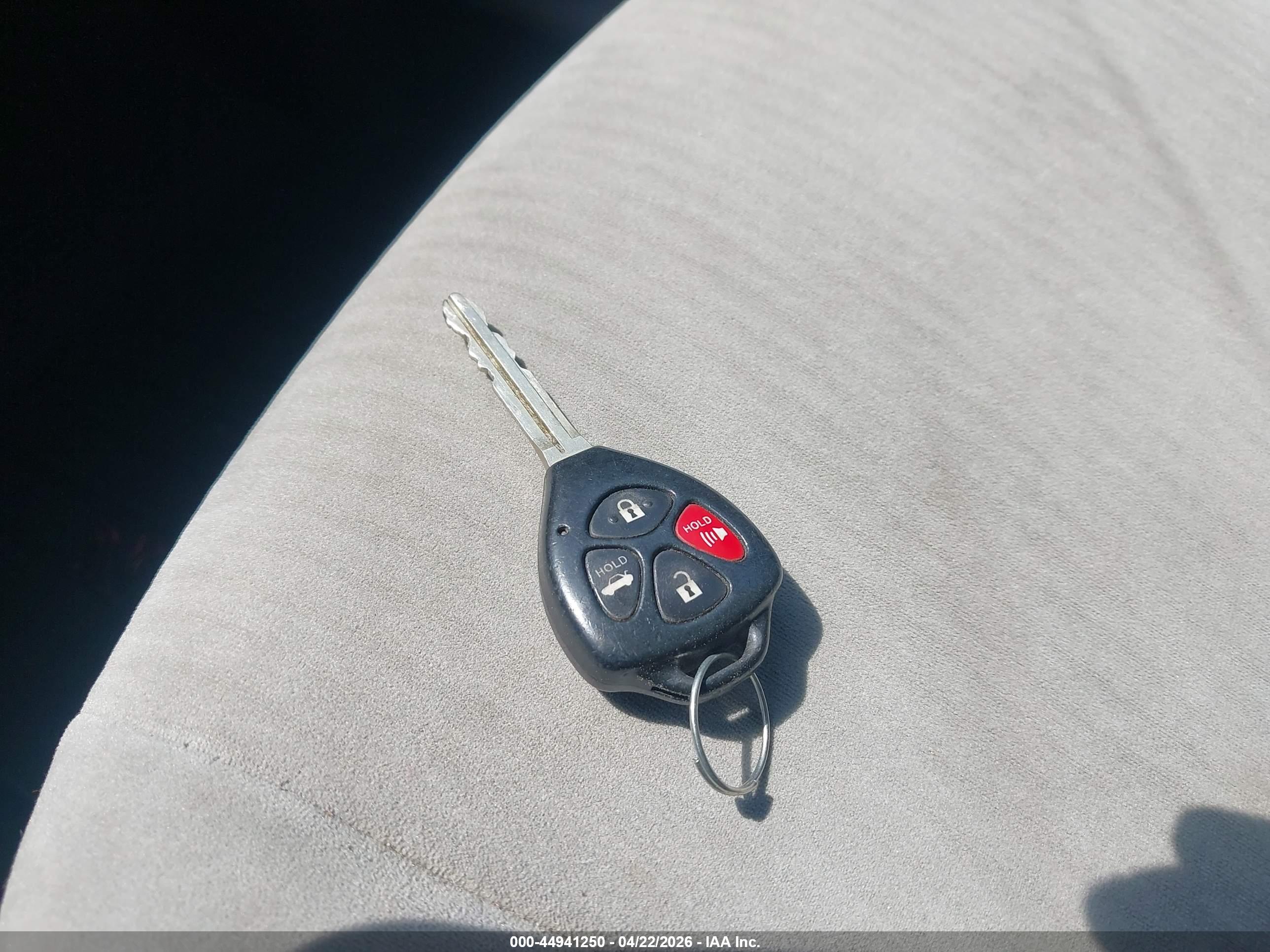 TOYOTA COROLLA image 11