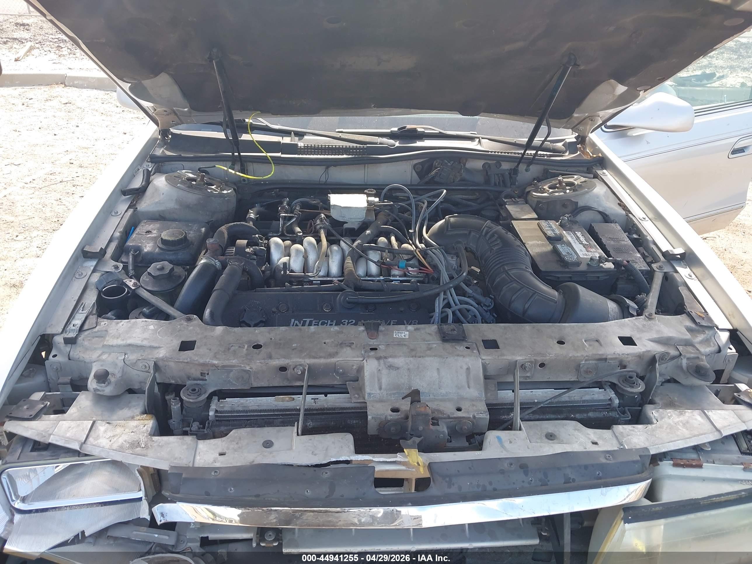 LINCOLN CONTINENTAL image 10