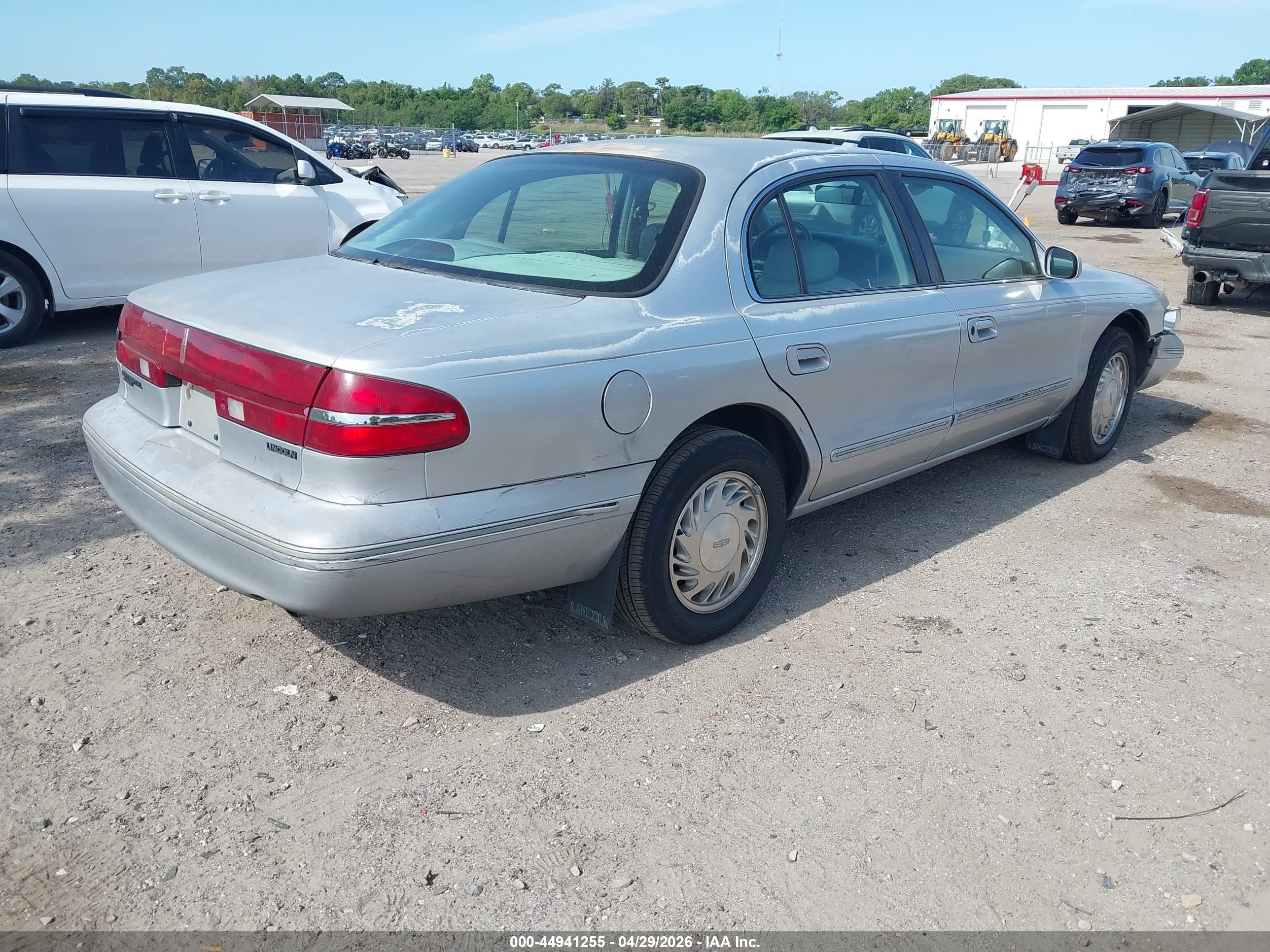 LINCOLN CONTINENTAL image 4