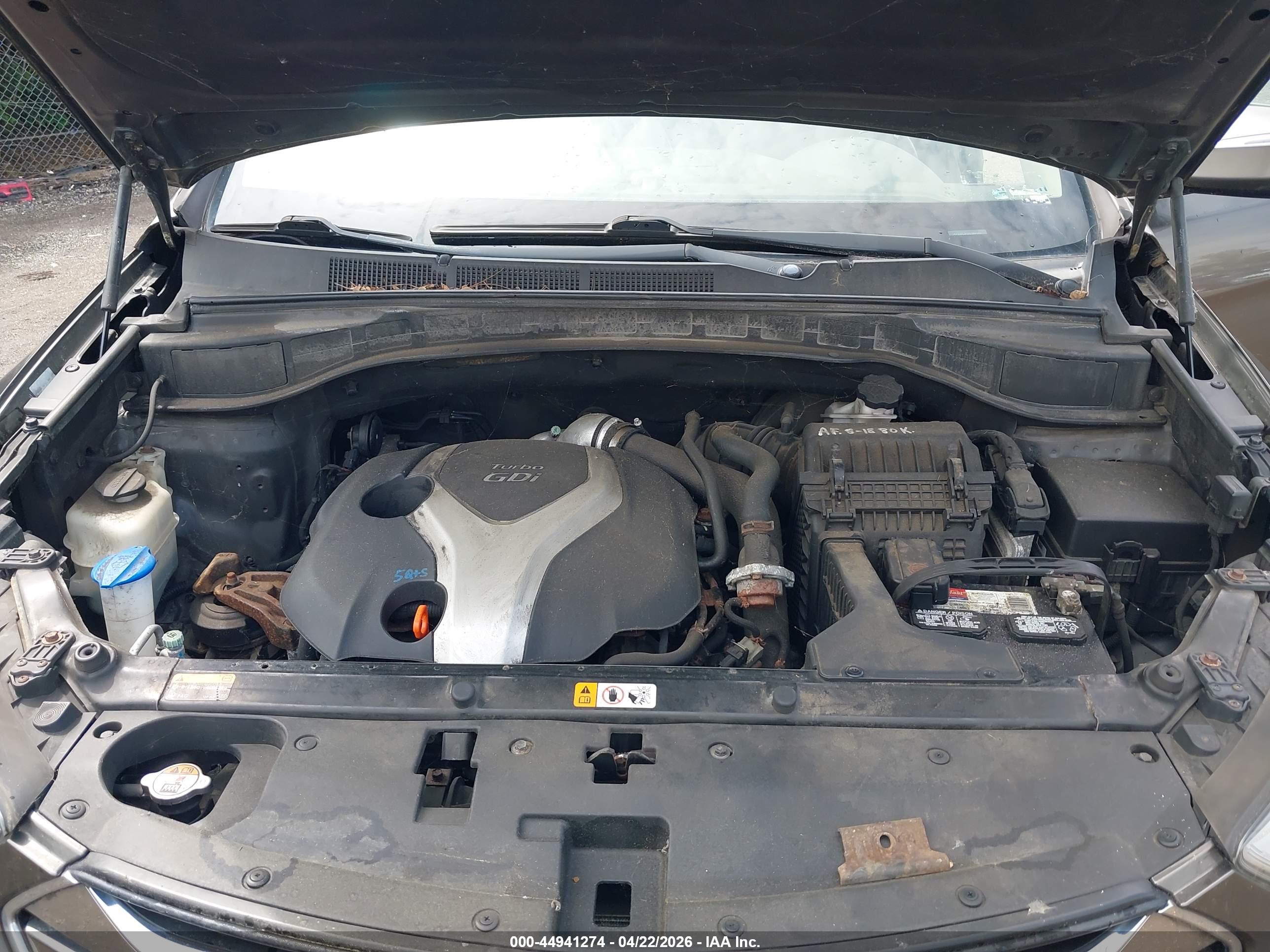 HYUNDAI SANTA image 10