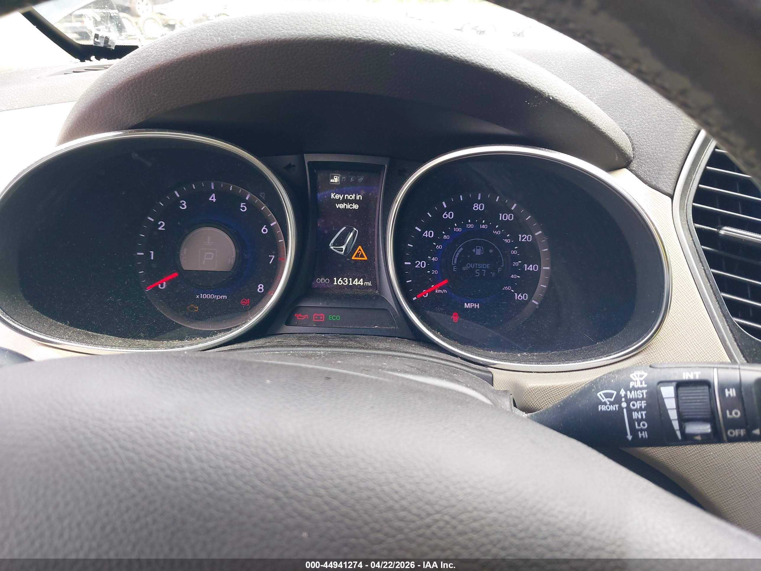 HYUNDAI SANTA image 7