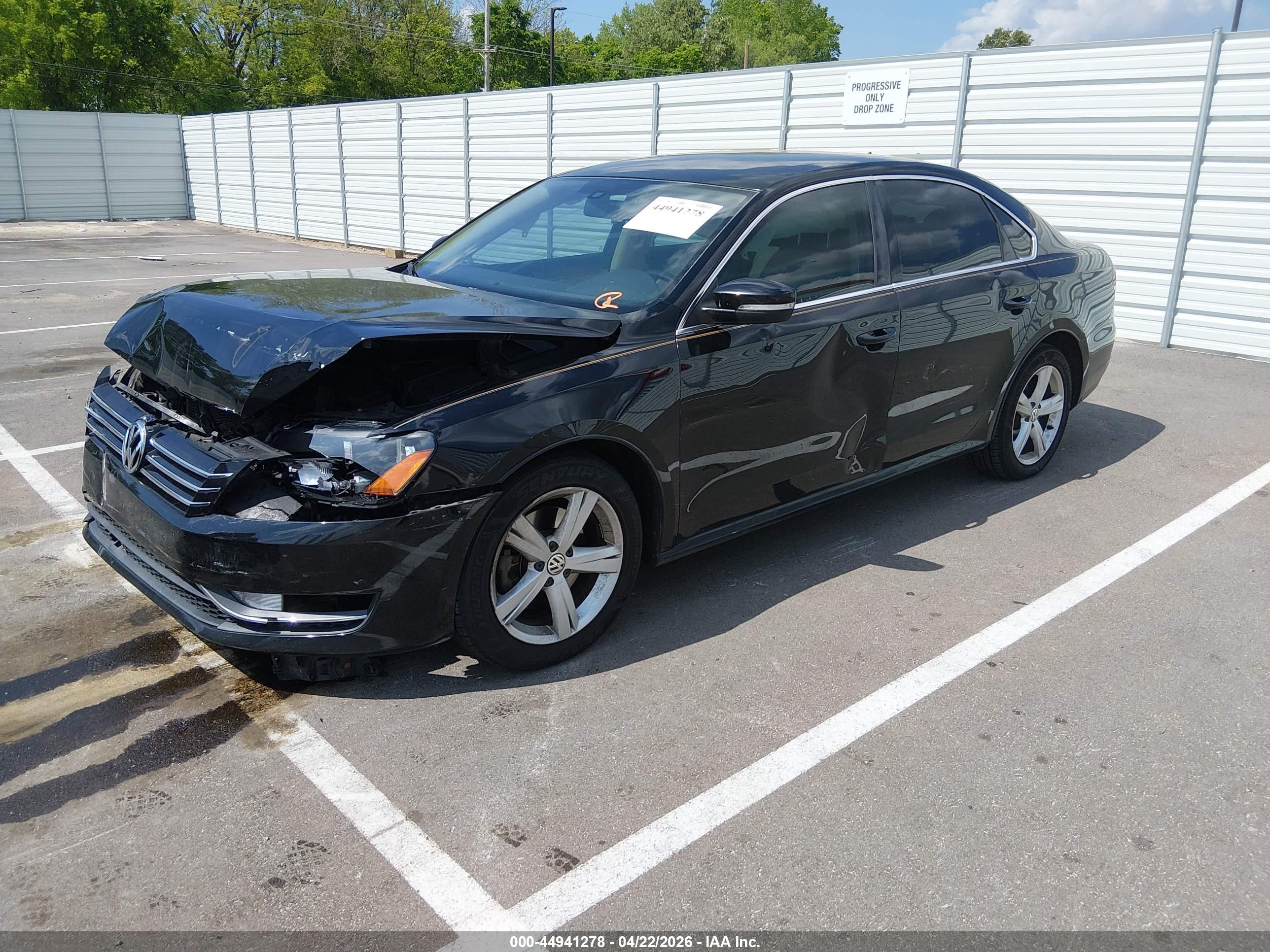 VOLKSWAGEN PASSAT image 2