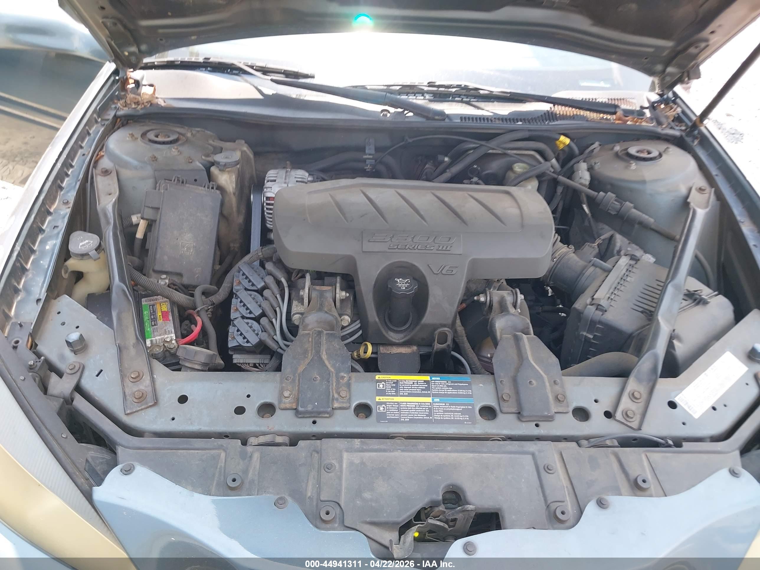 PONTIAC GRAND image 10