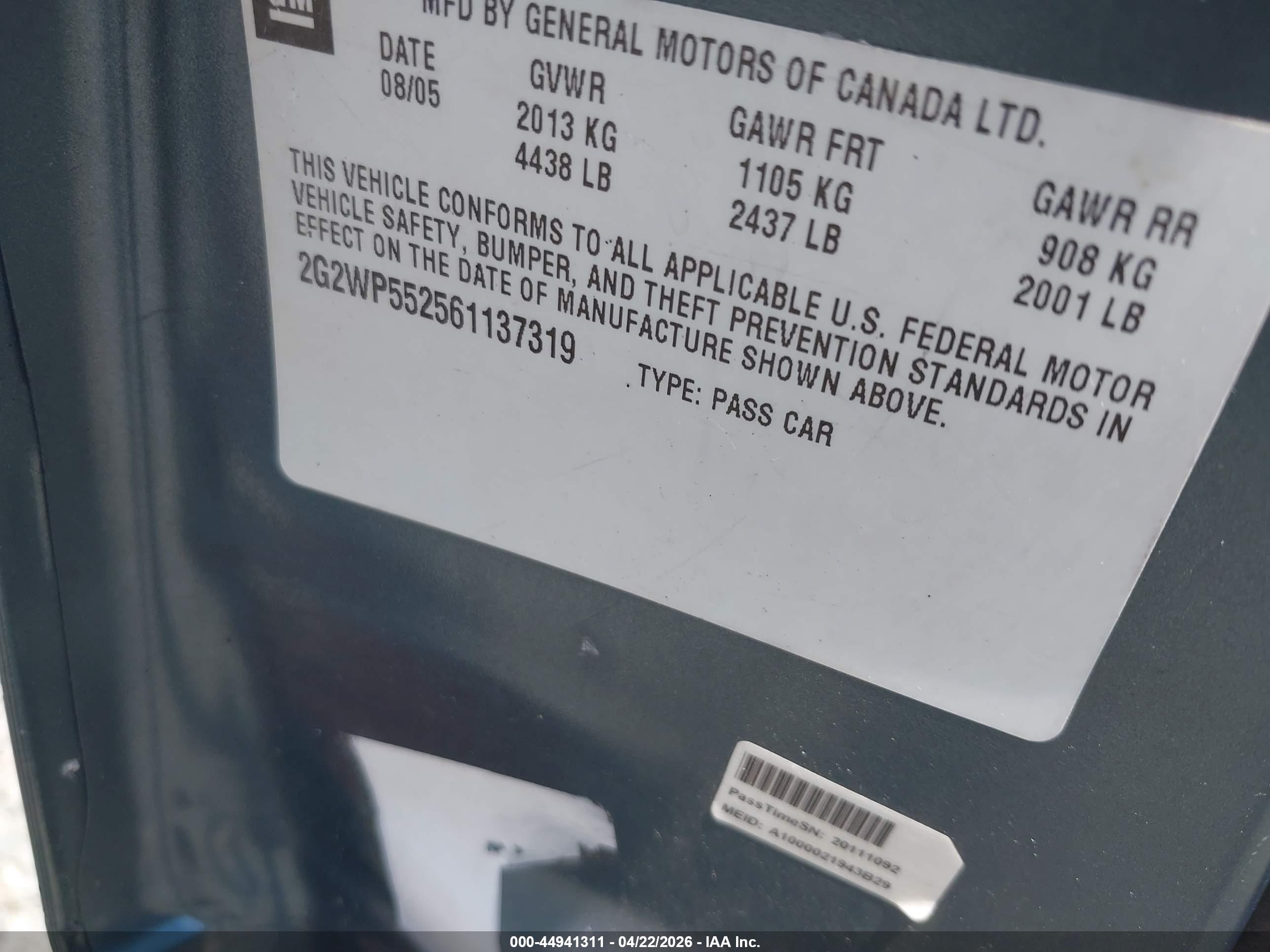 PONTIAC GRAND image 9