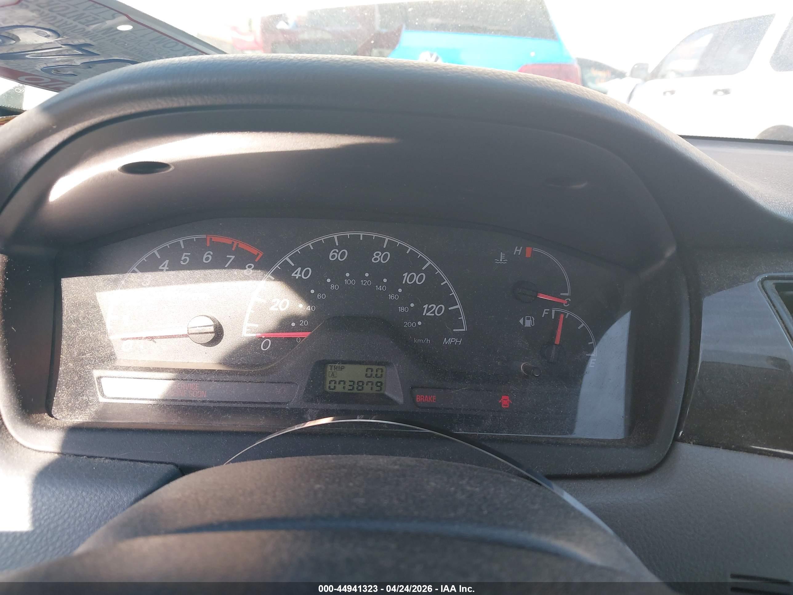 MITSUBISHI LANCER image 7