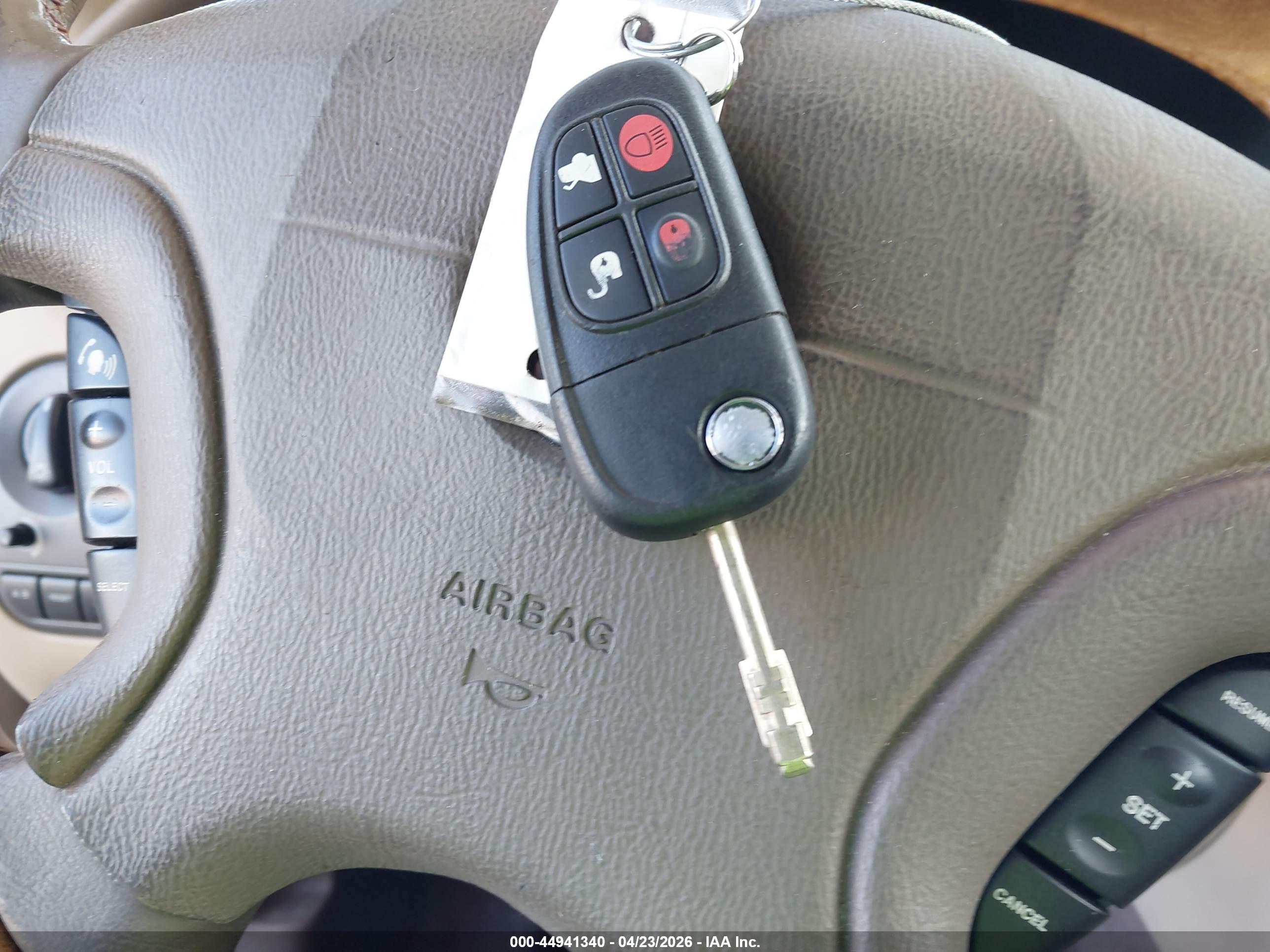 JAGUAR X-TYPE image 11