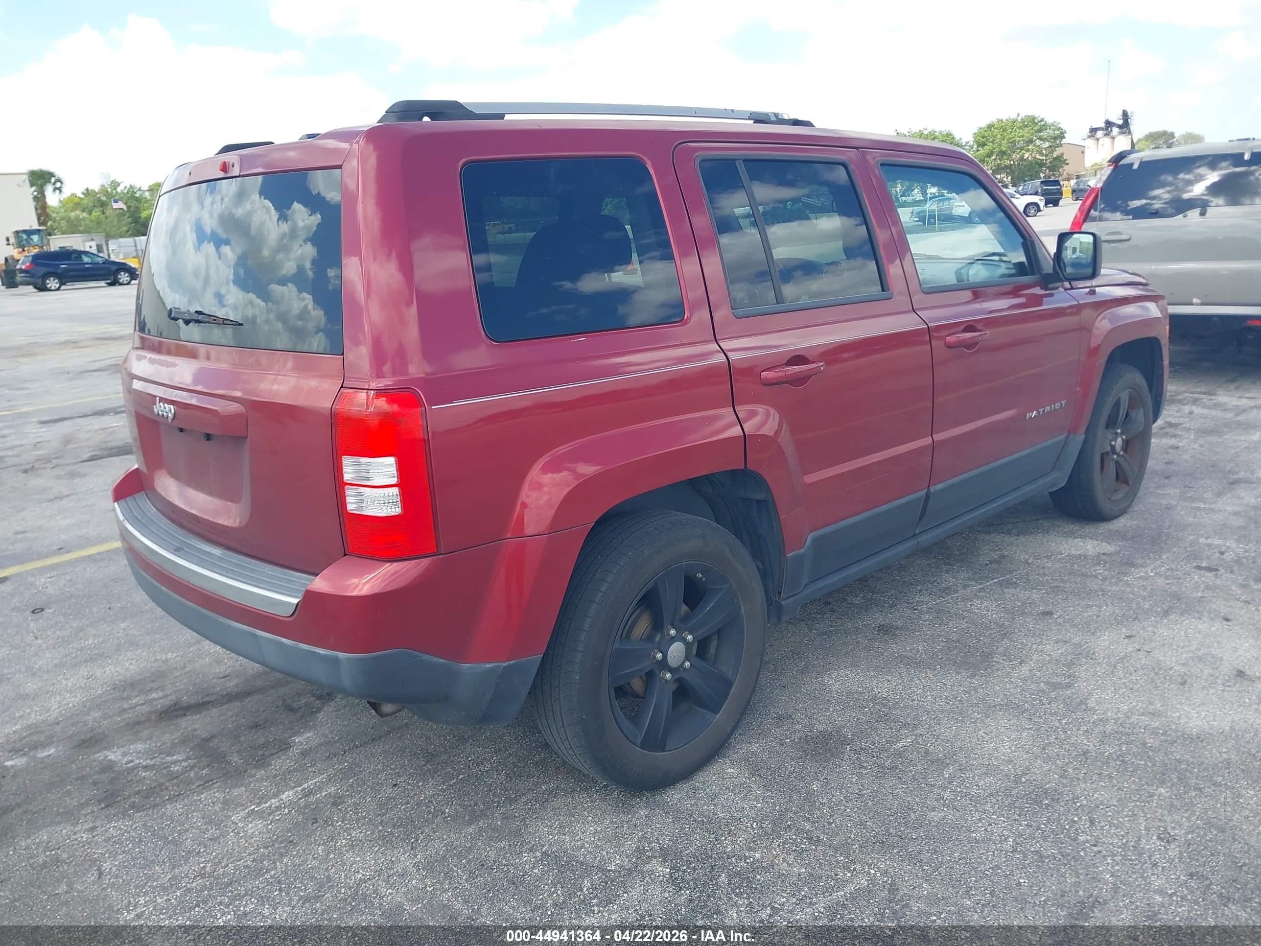 JEEP PATRIOT image 4
