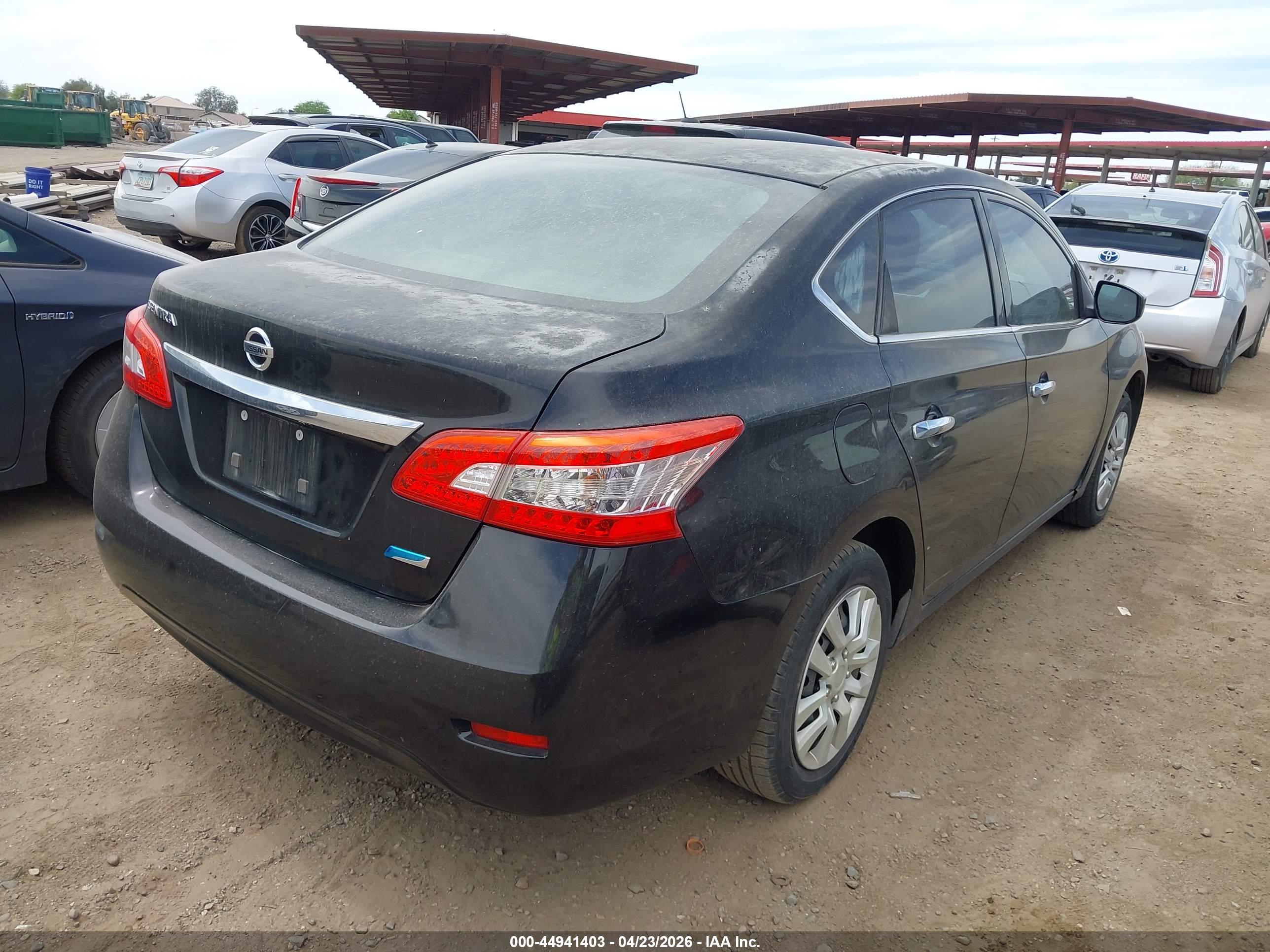 NISSAN SENTRA image 4
