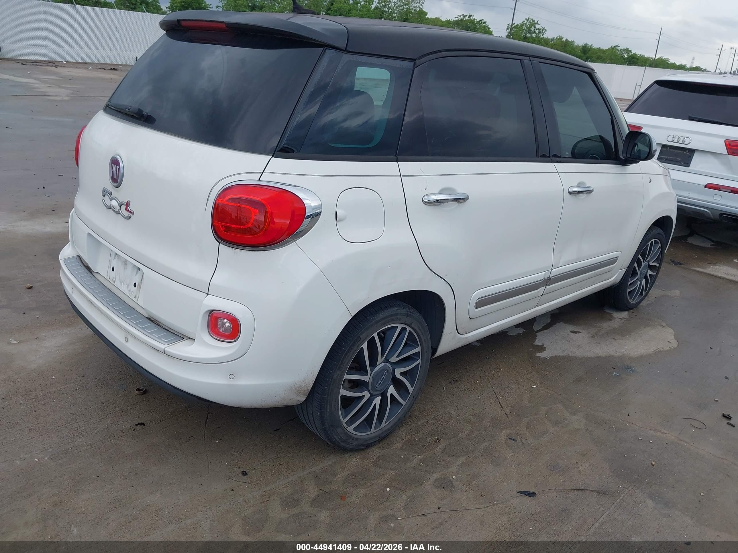 FIAT 500L image 4