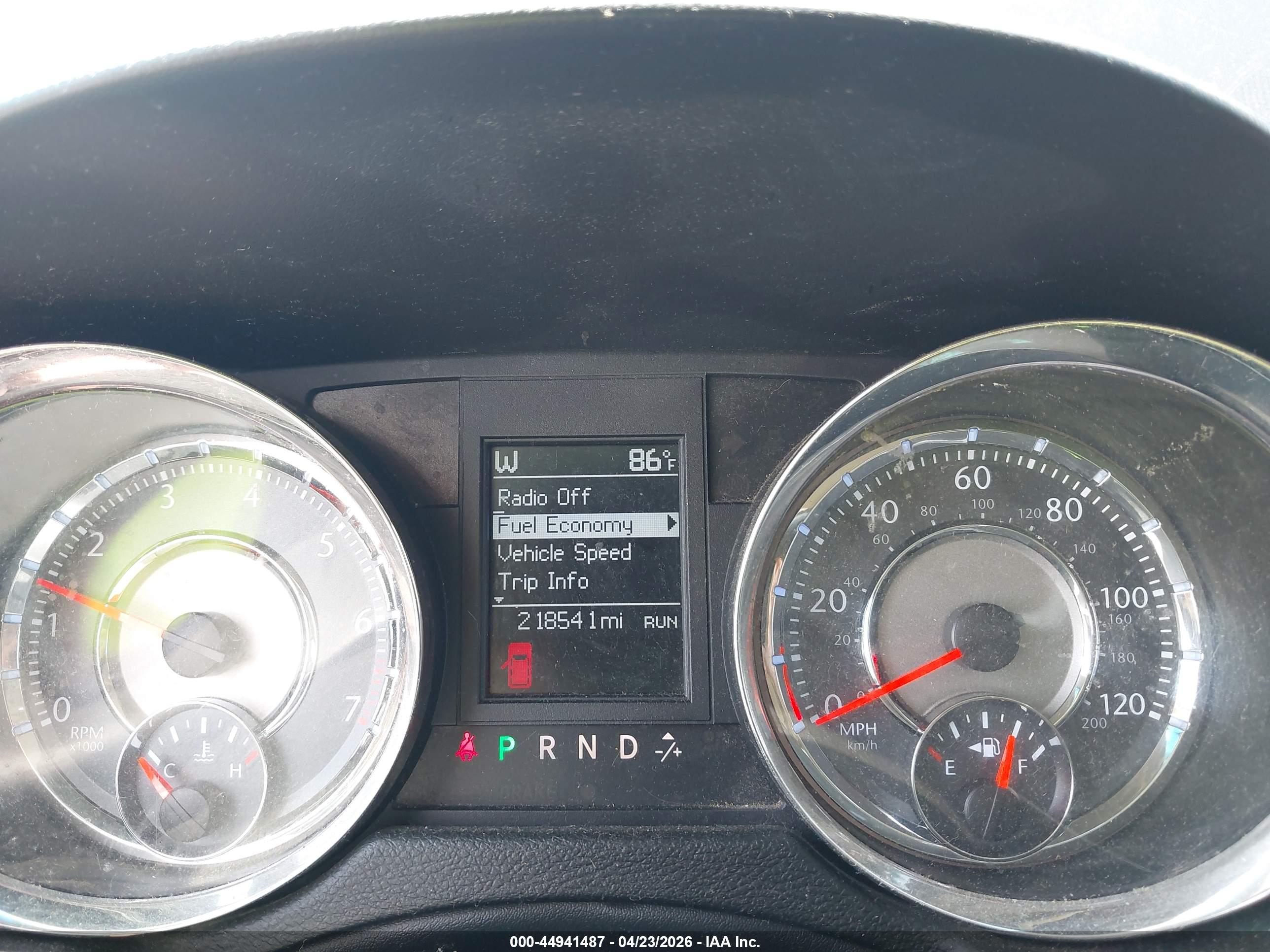 CHRYSLER TOWN image 7