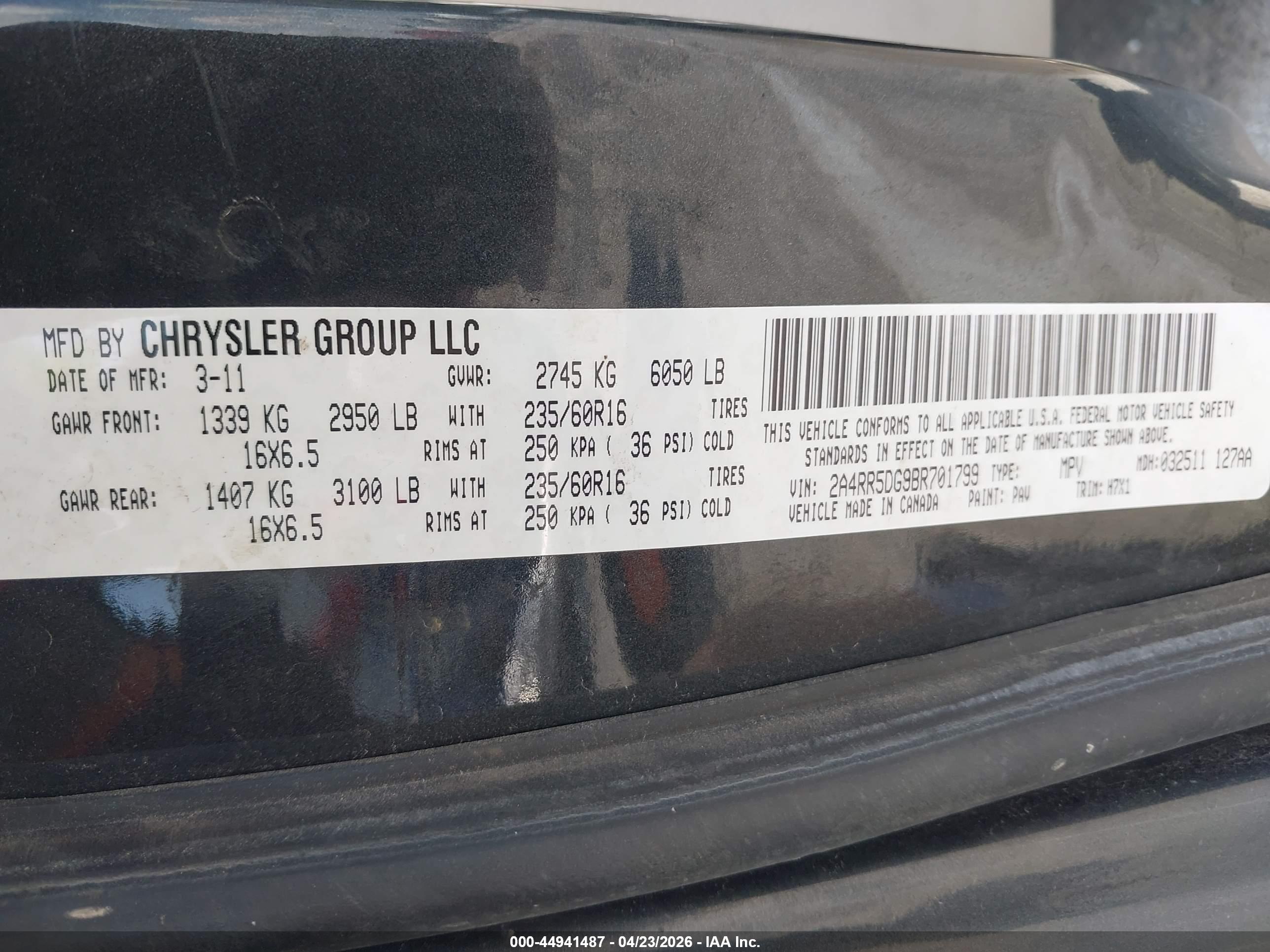 CHRYSLER TOWN image 9