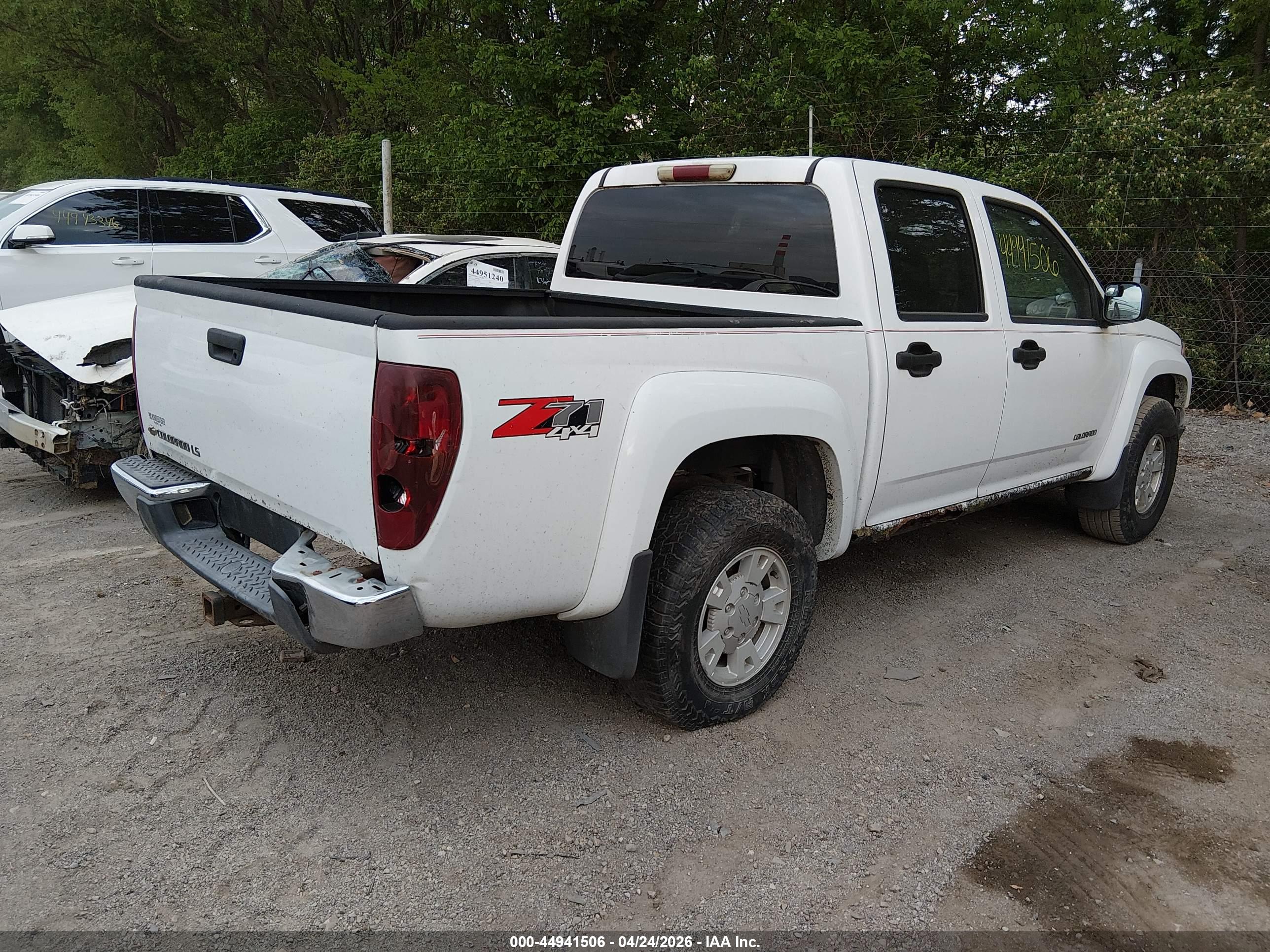 CHEVROLET COLORADO image 4