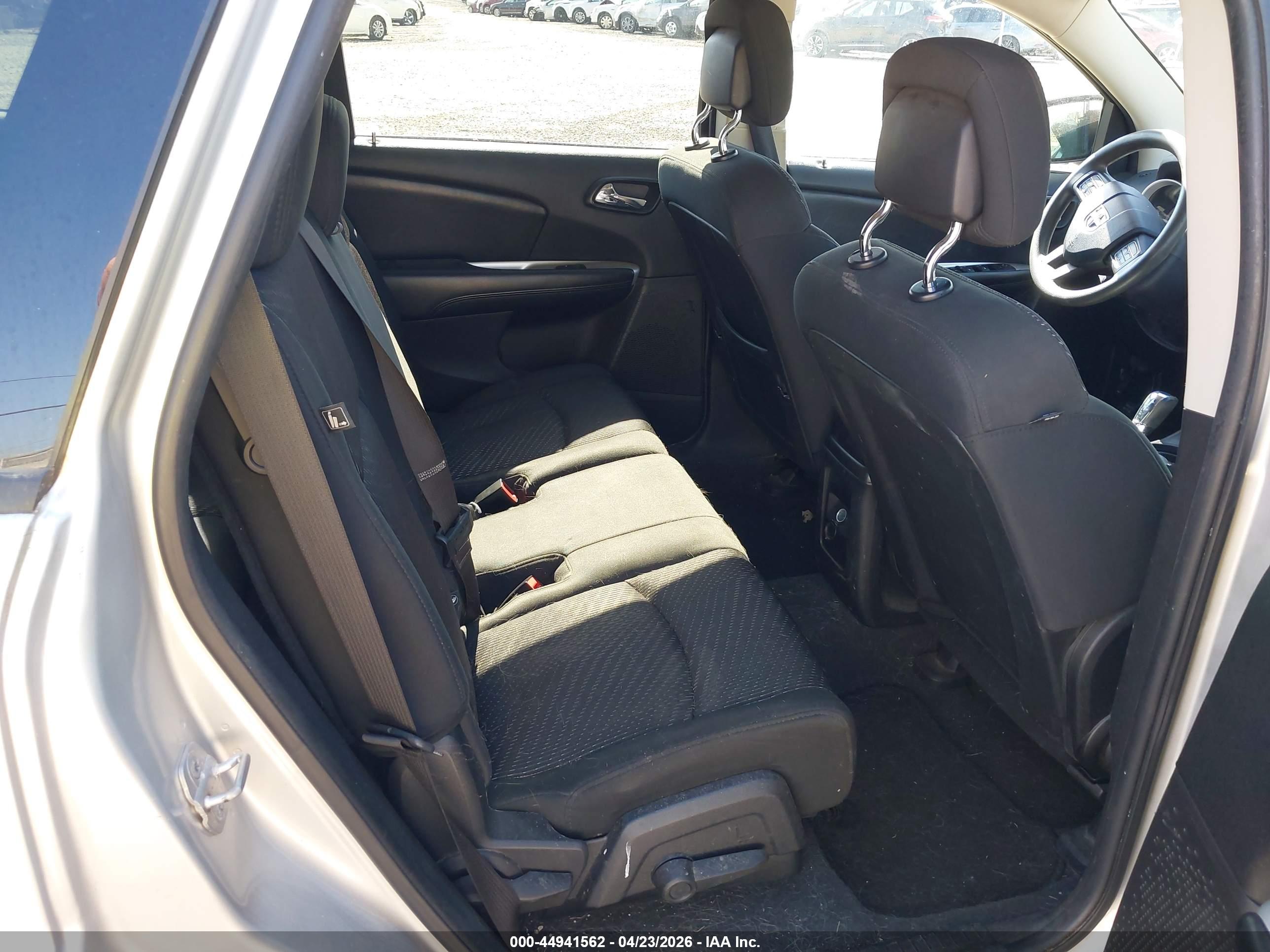 DODGE JOURNEY image 8