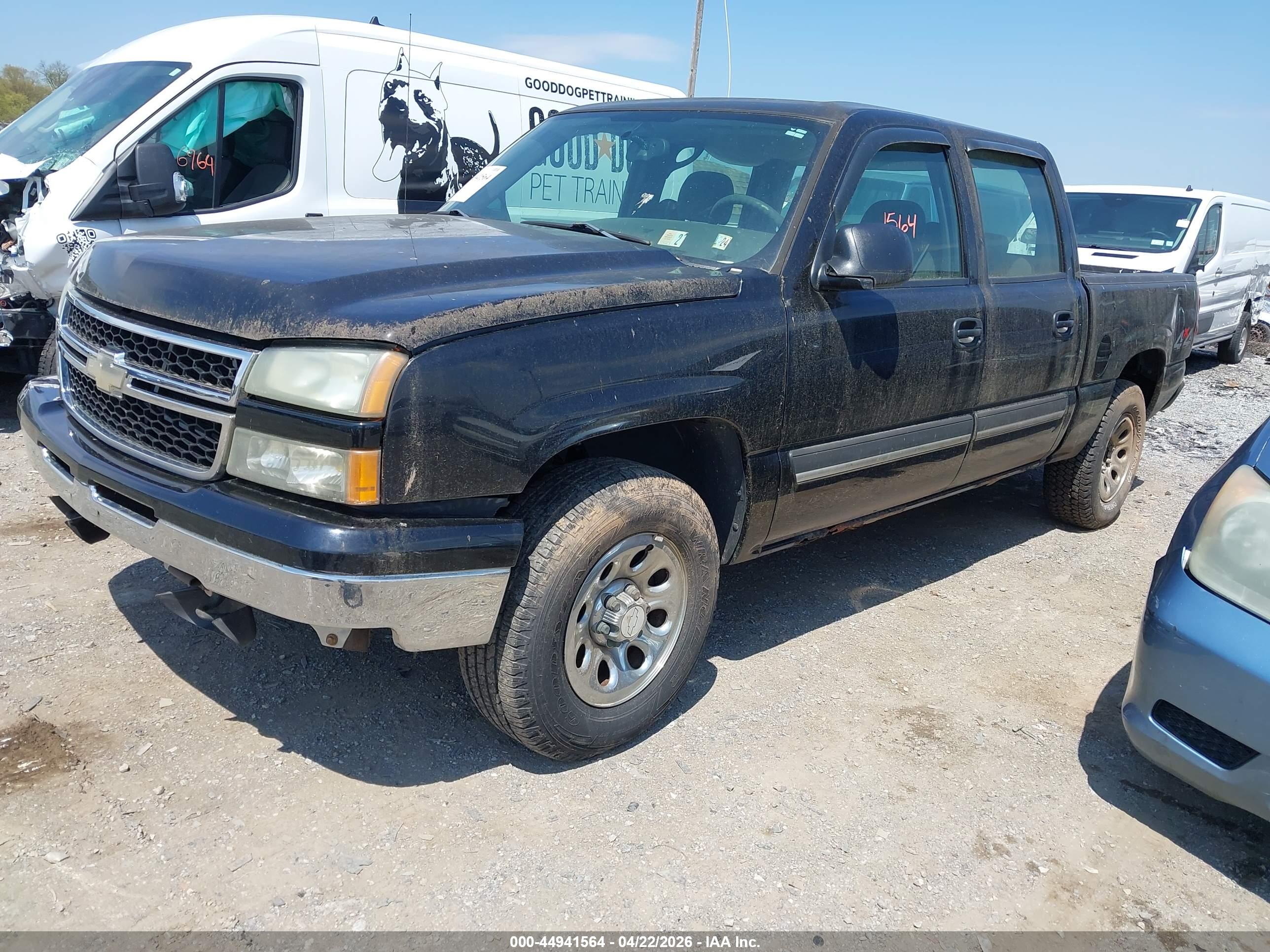 CHEVROLET SILVERADO image 2