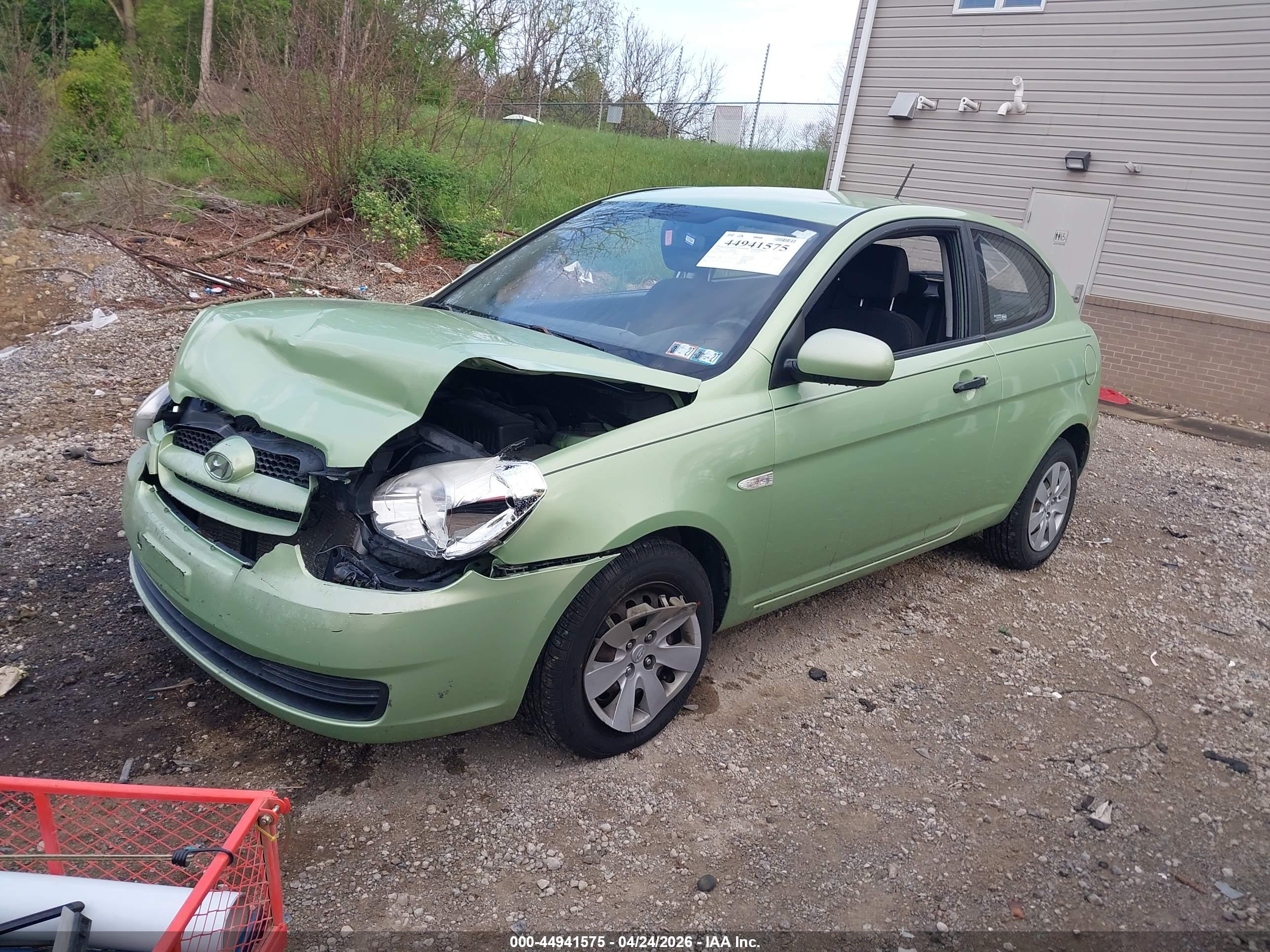 HYUNDAI ACCENT image 2