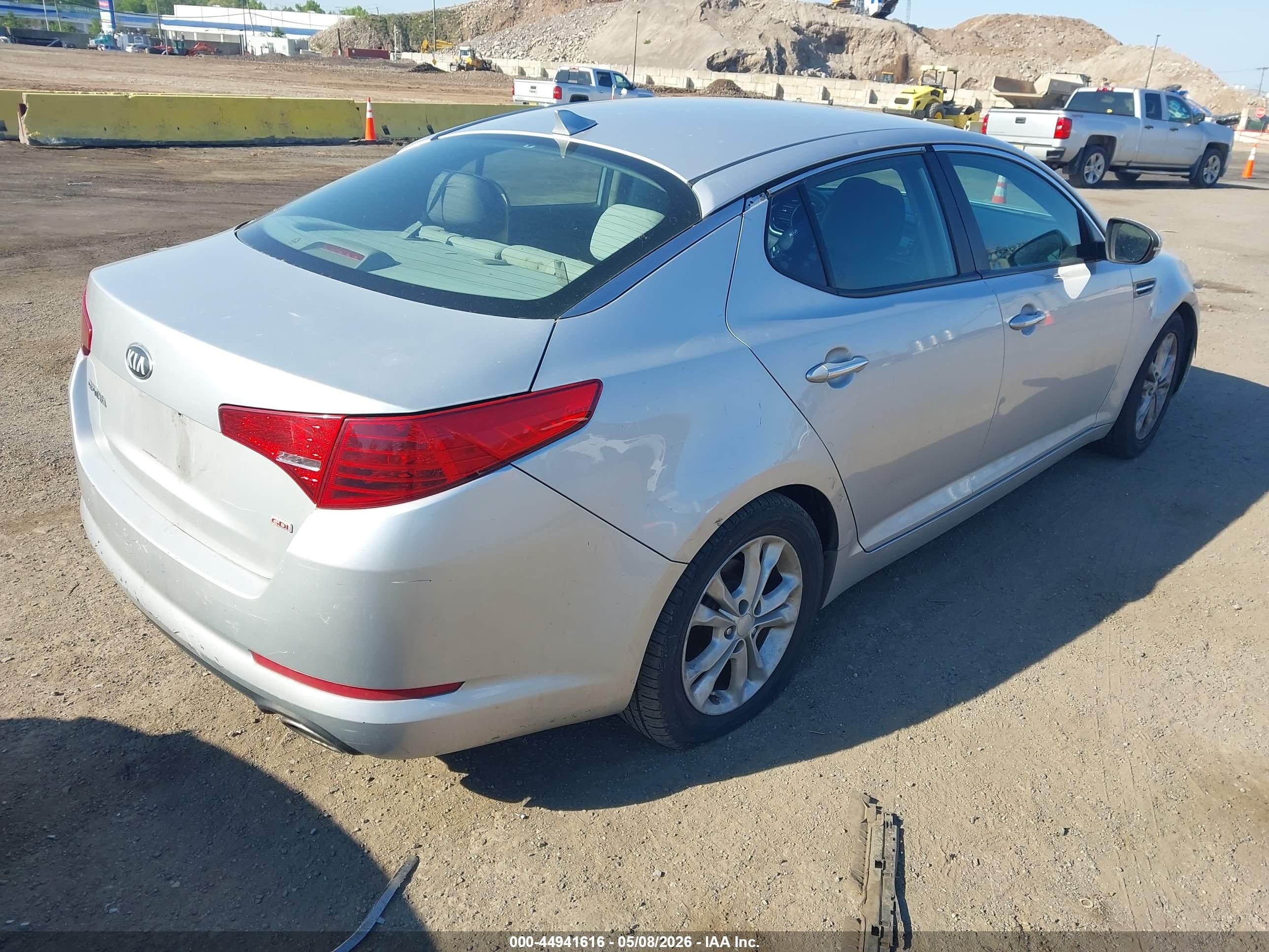 KIA OPTIMA image 4