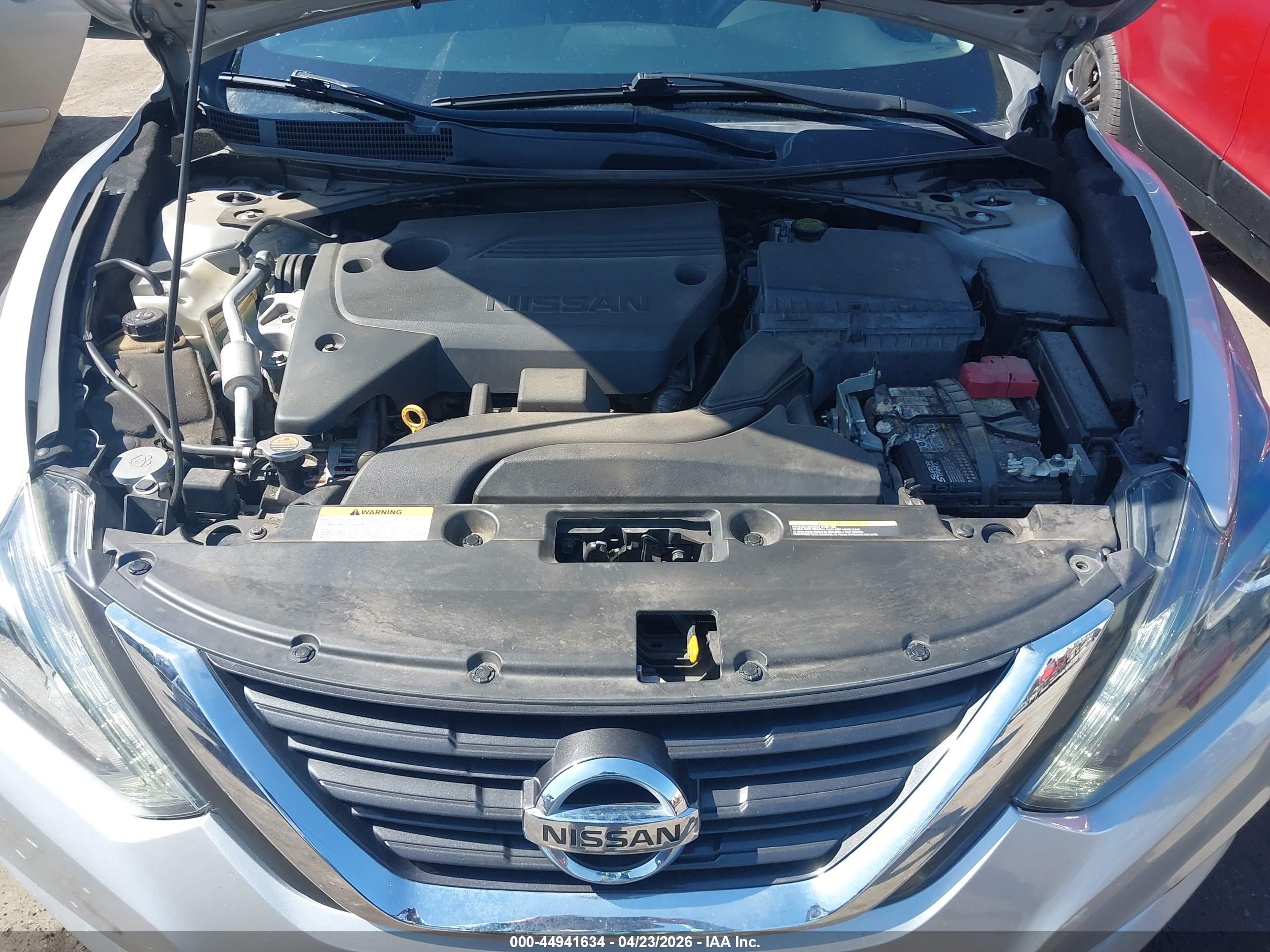 NISSAN ALTIMA image 10
