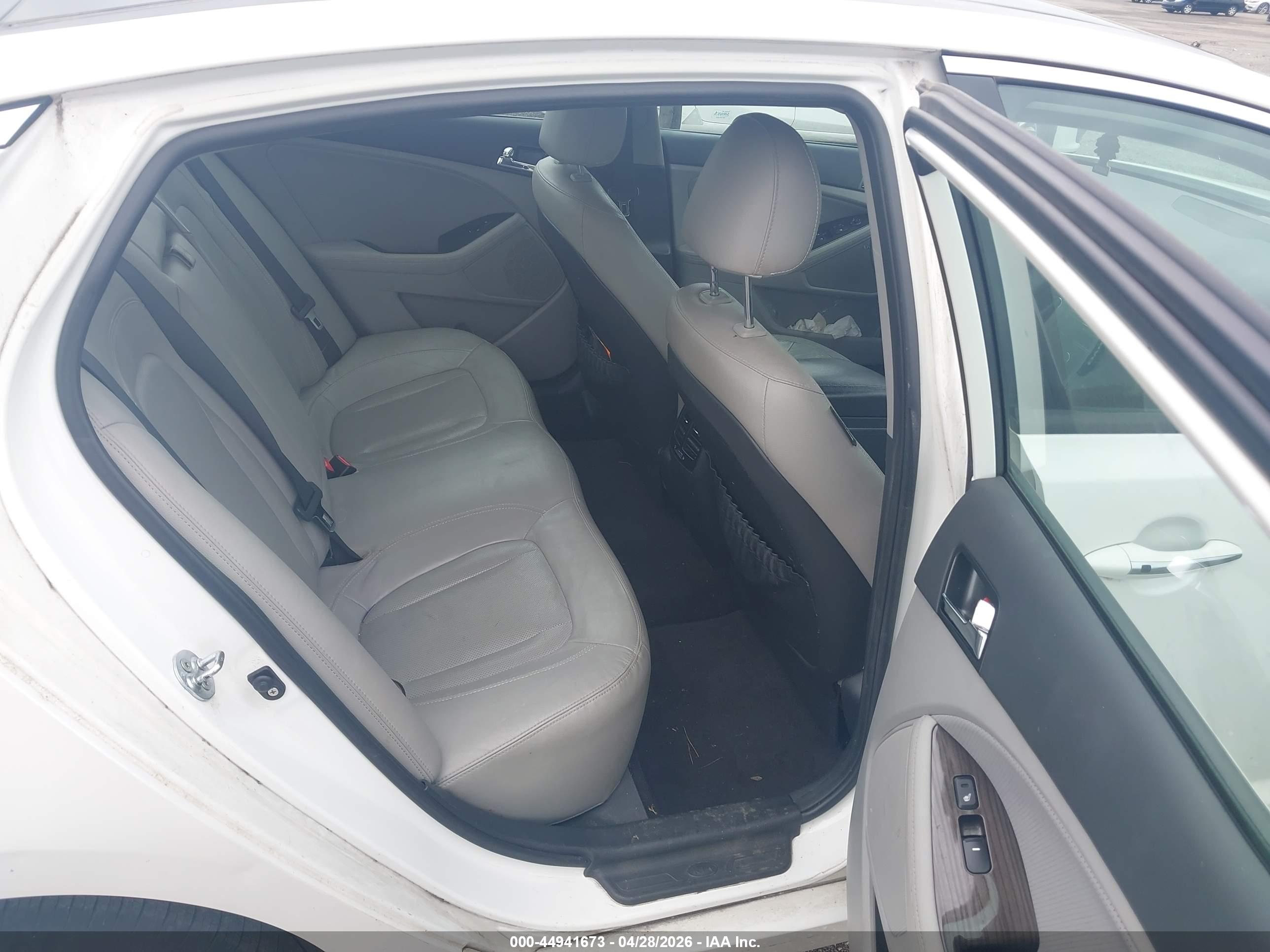 KIA OPTIMA image 8