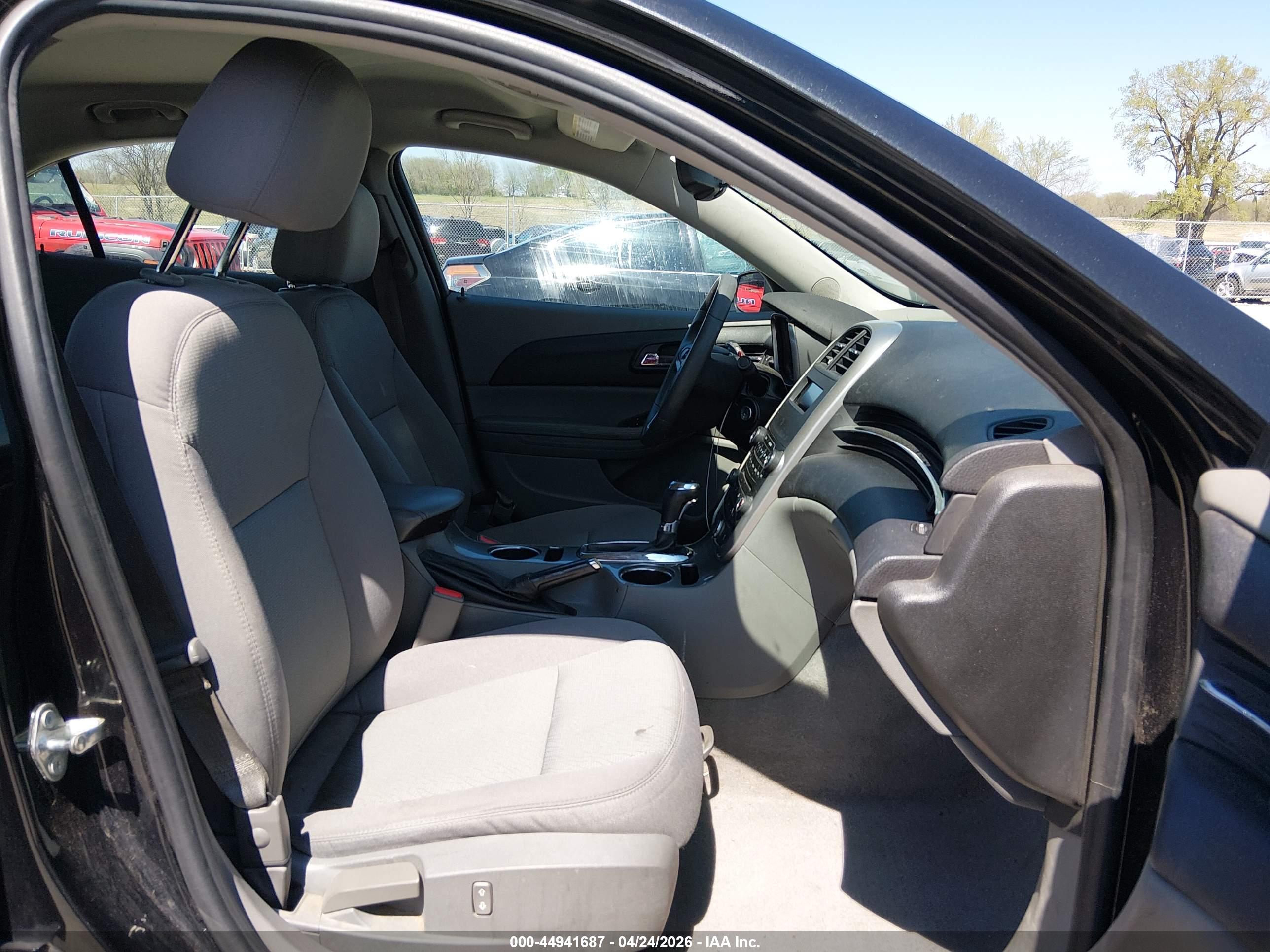 CHEVROLET MALIBU image 5