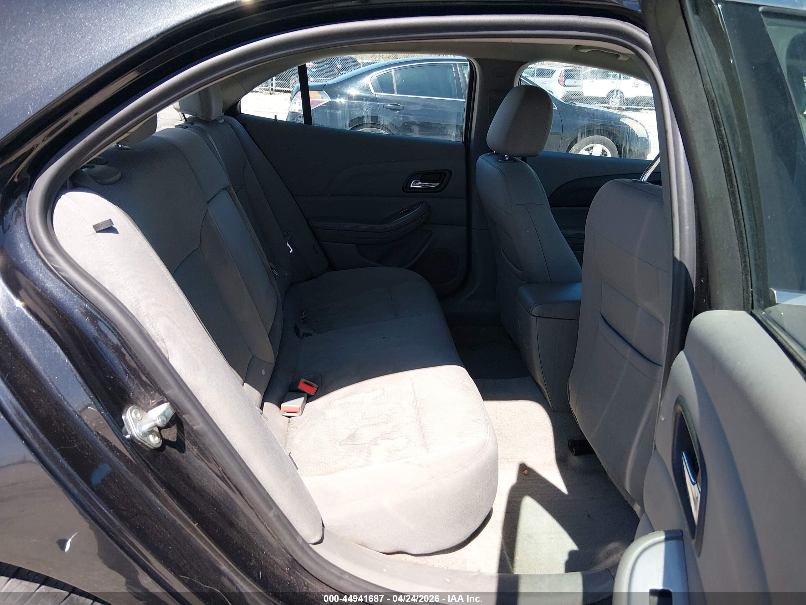 CHEVROLET MALIBU image 8