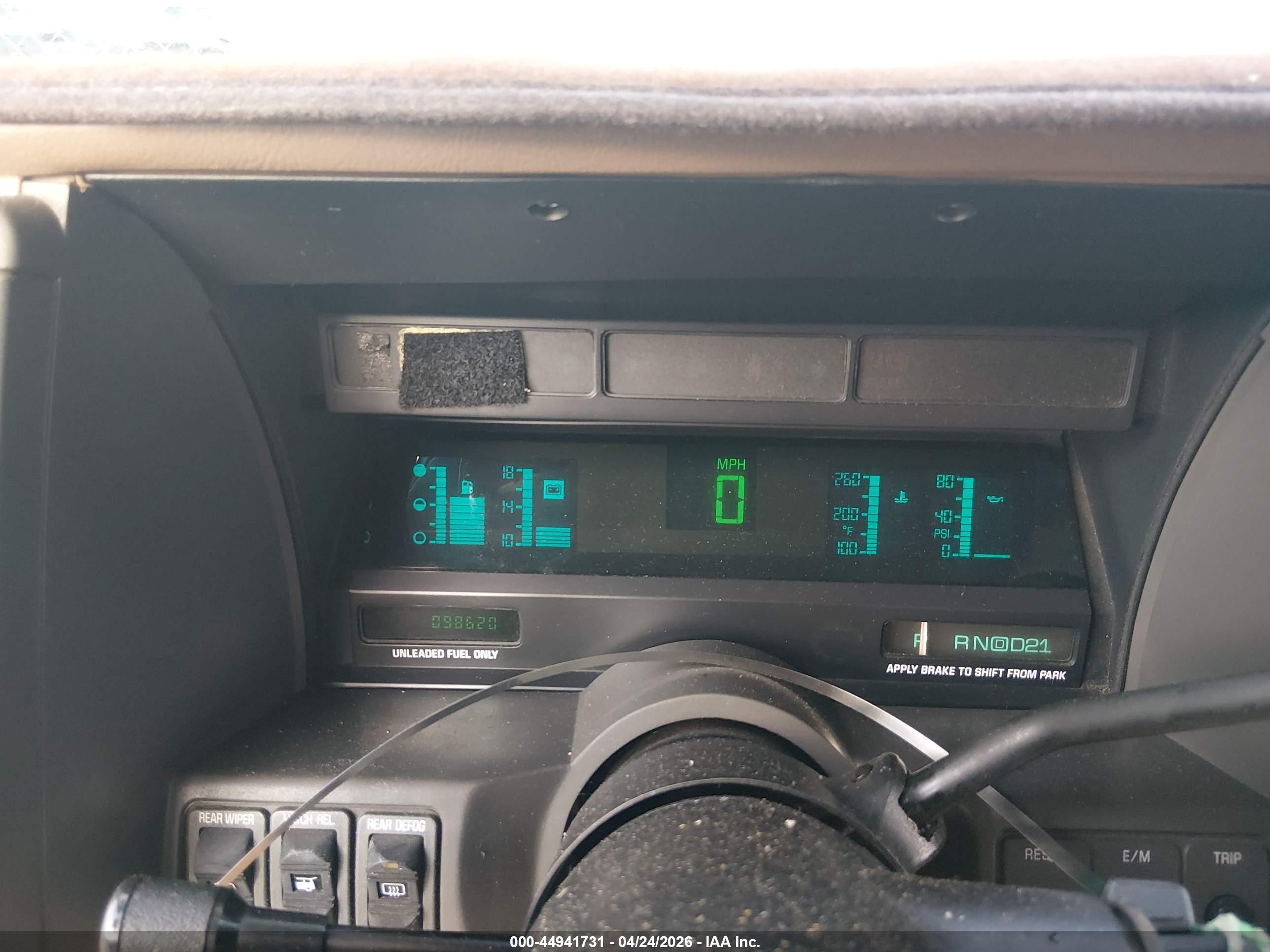 CHEVROLET ASTRO image 7