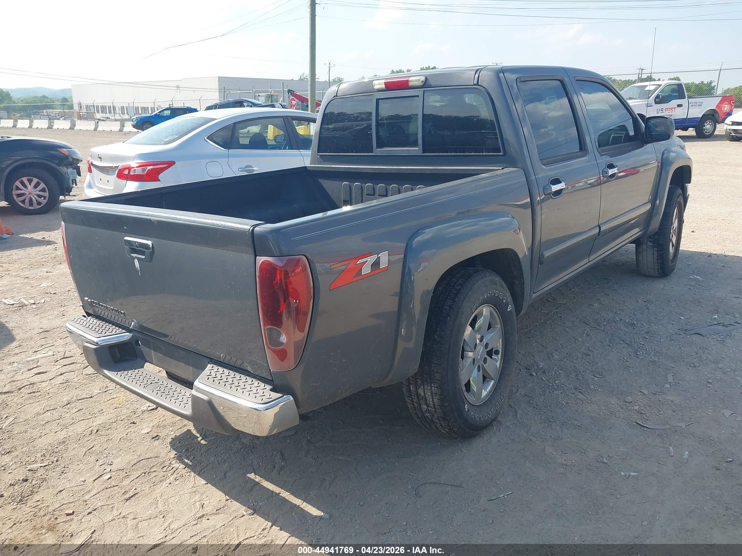 CHEVROLET COLORADO image 4