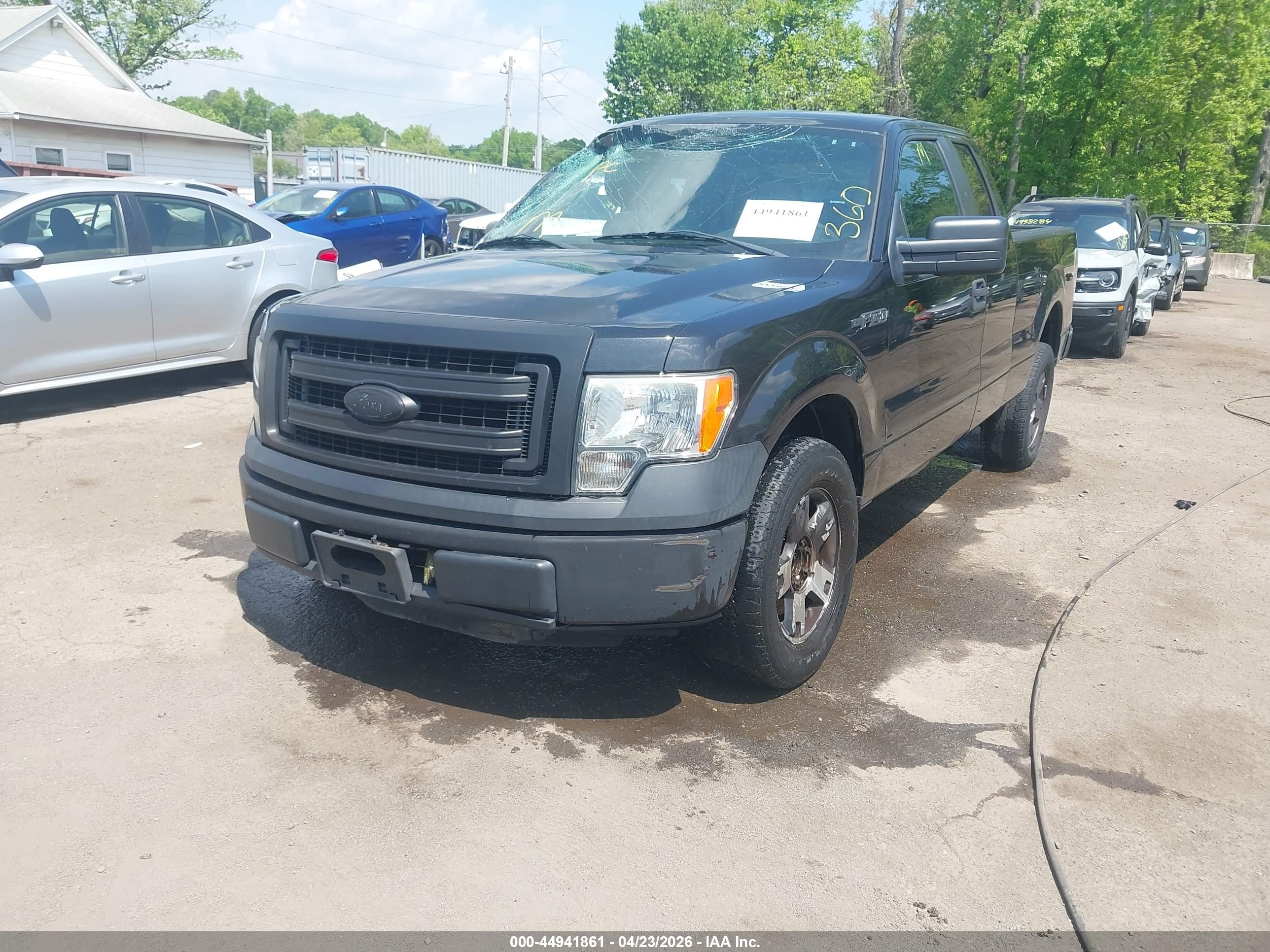 FORD F-150 image 2