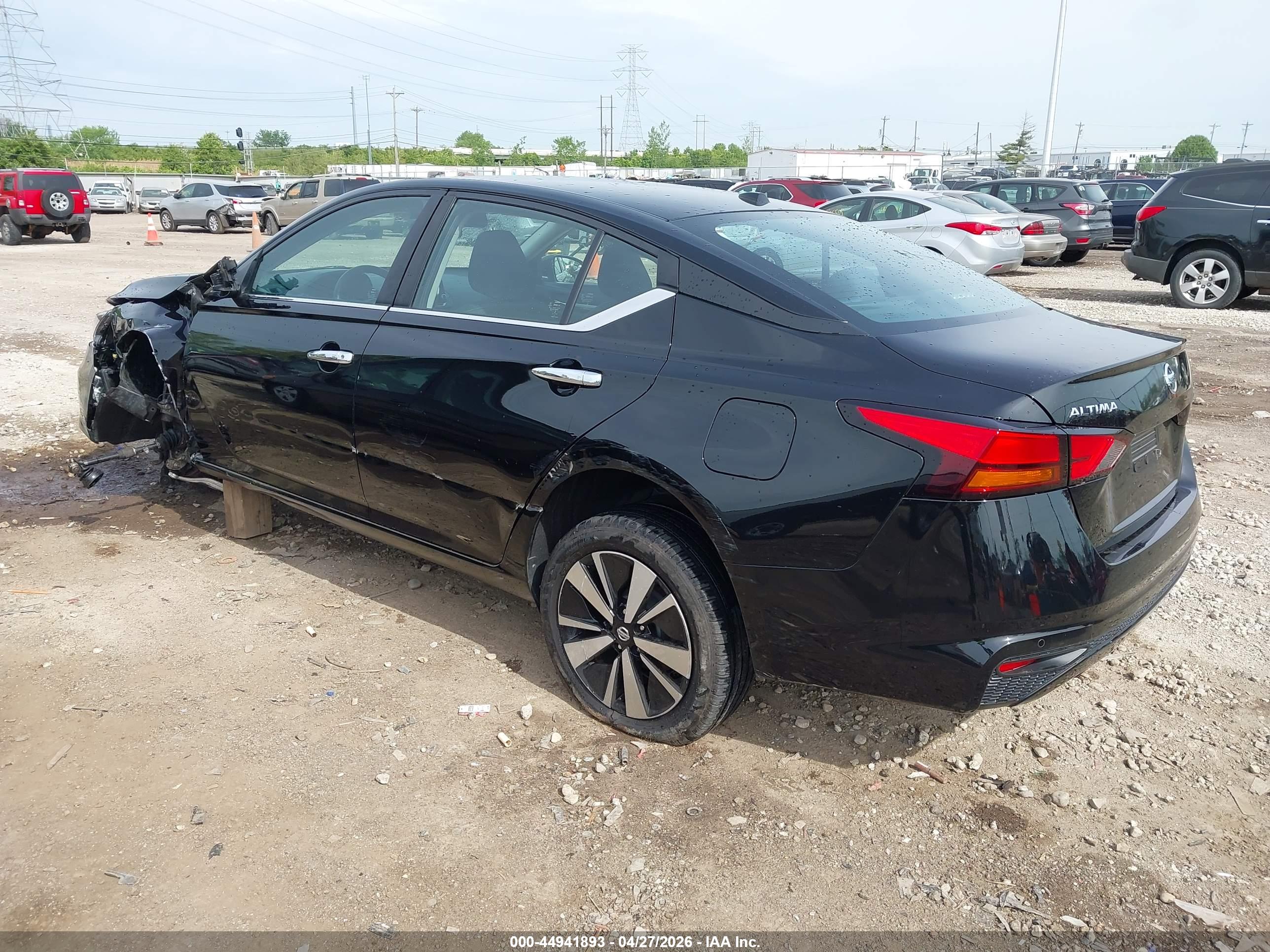NISSAN ALTIMA image 3