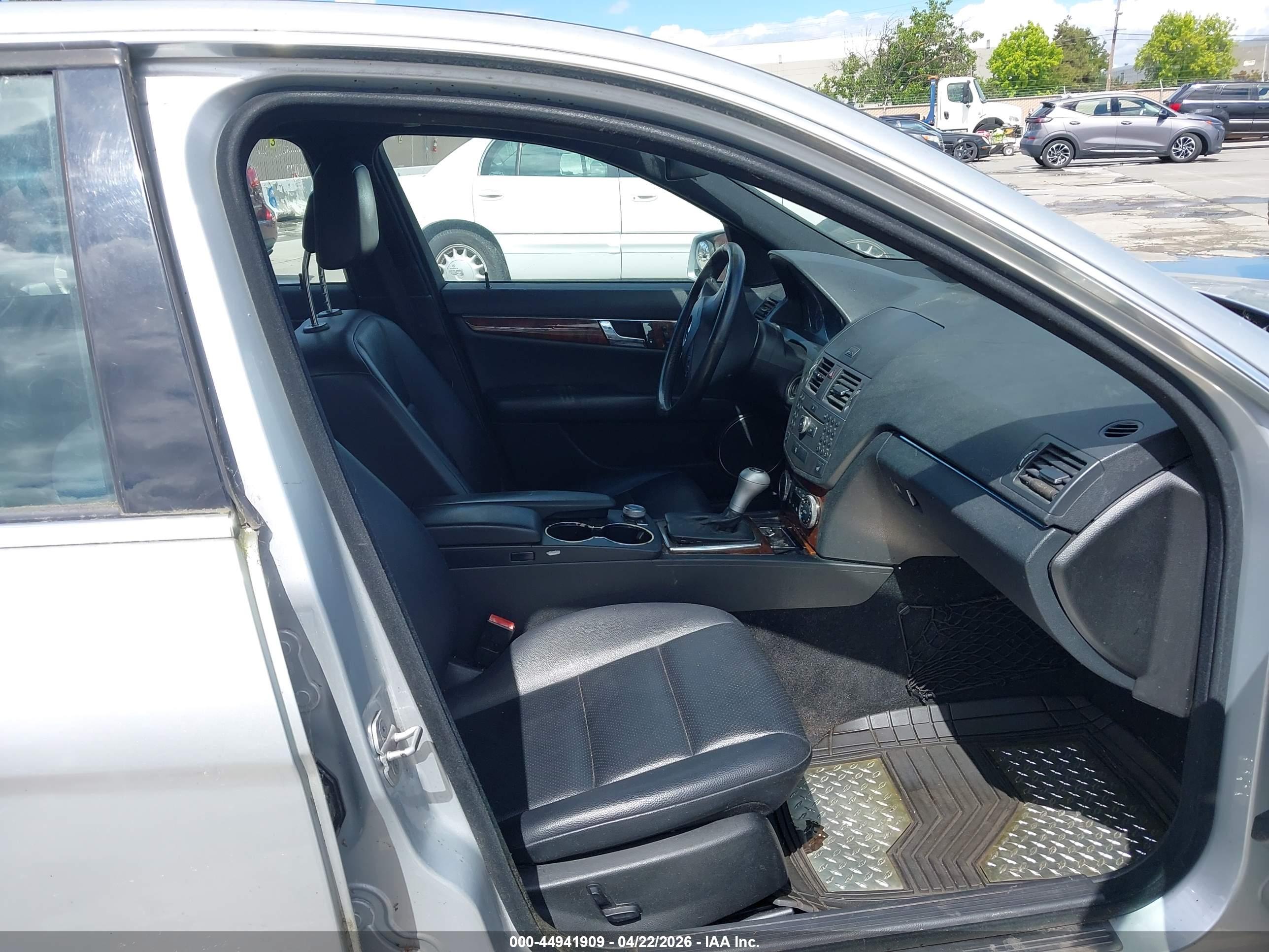 MERCEDES-BENZ C image 5