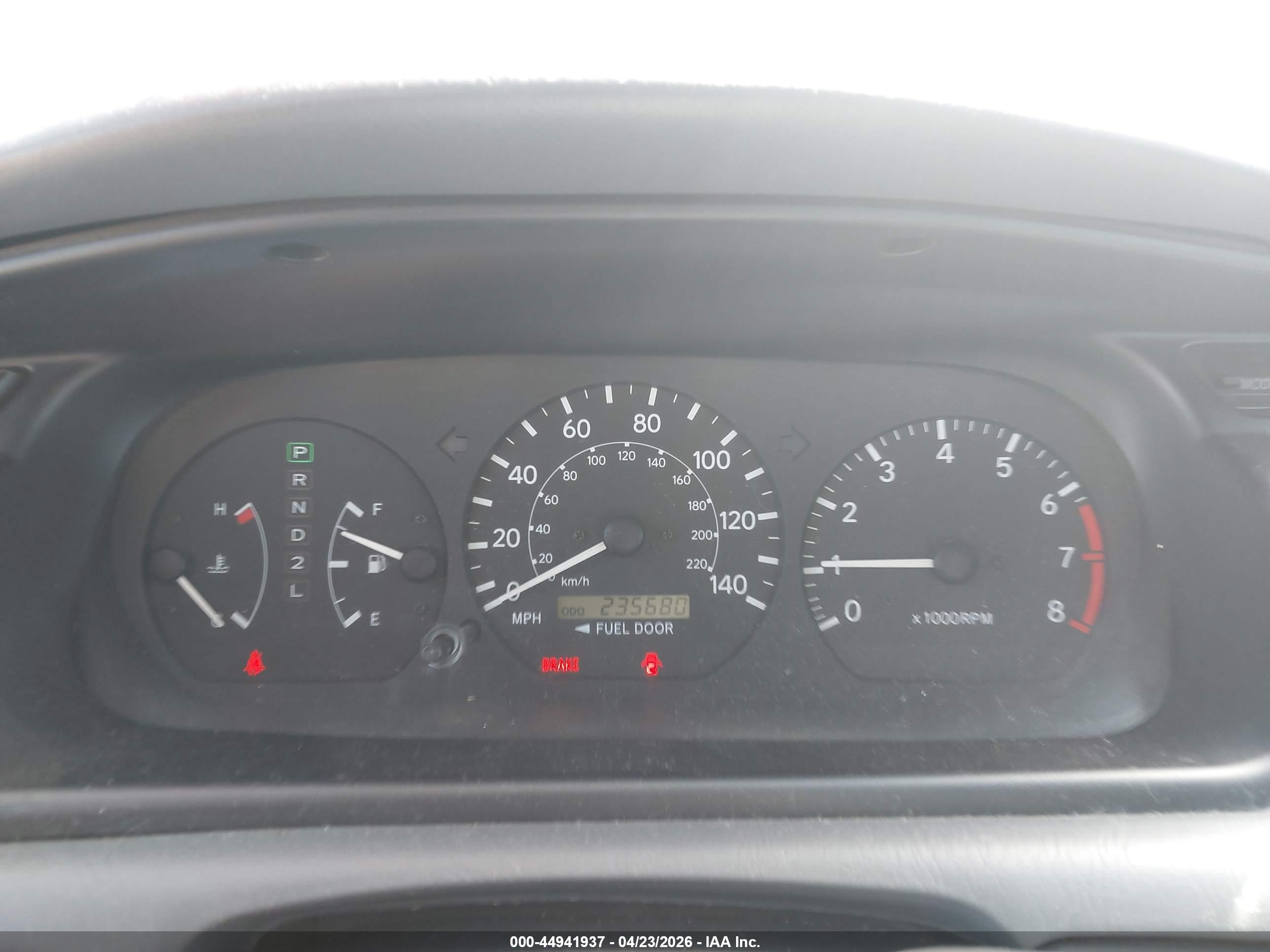 TOYOTA CAMRY image 7