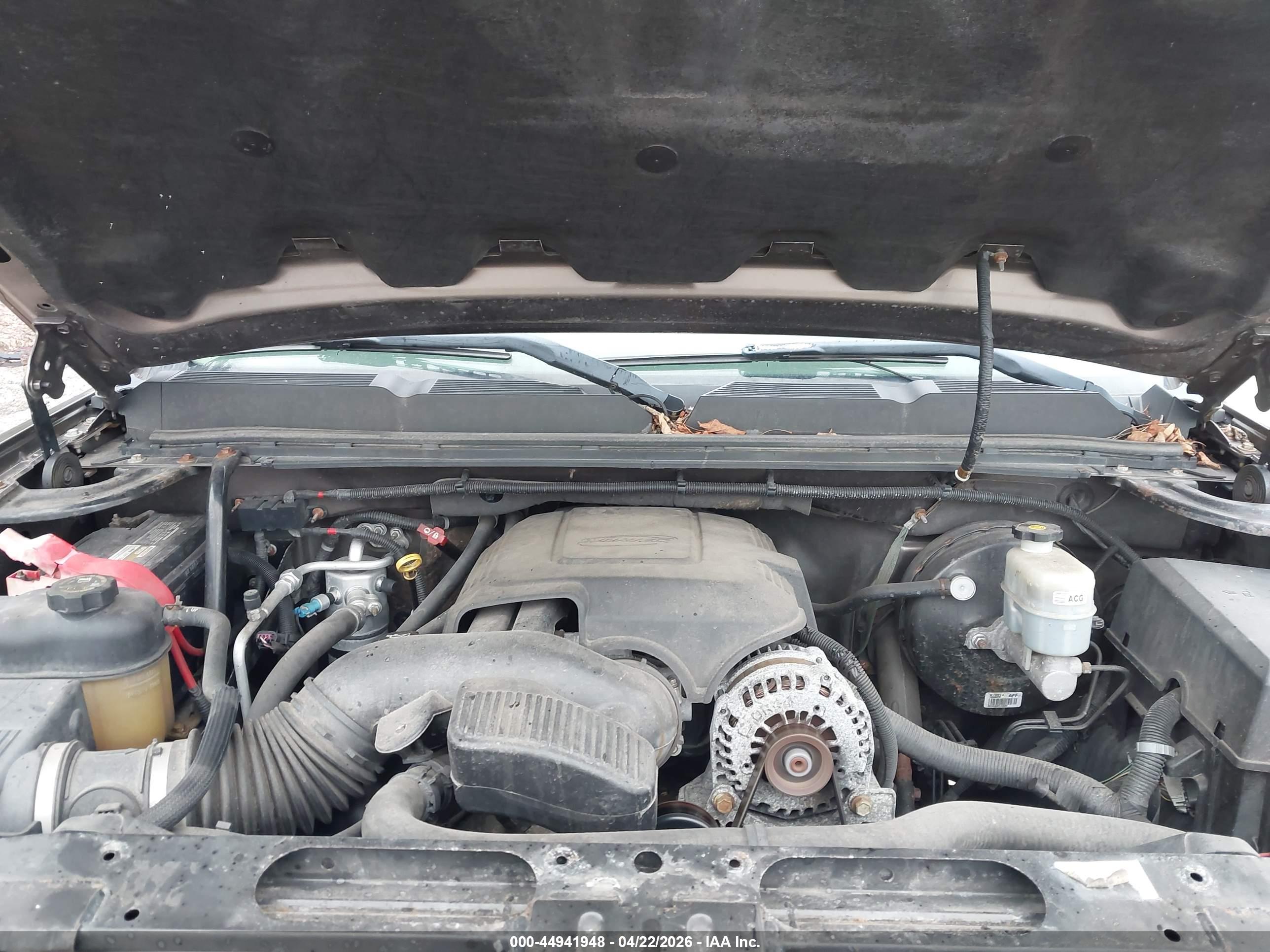 CHEVROLET SILVERADO image 10