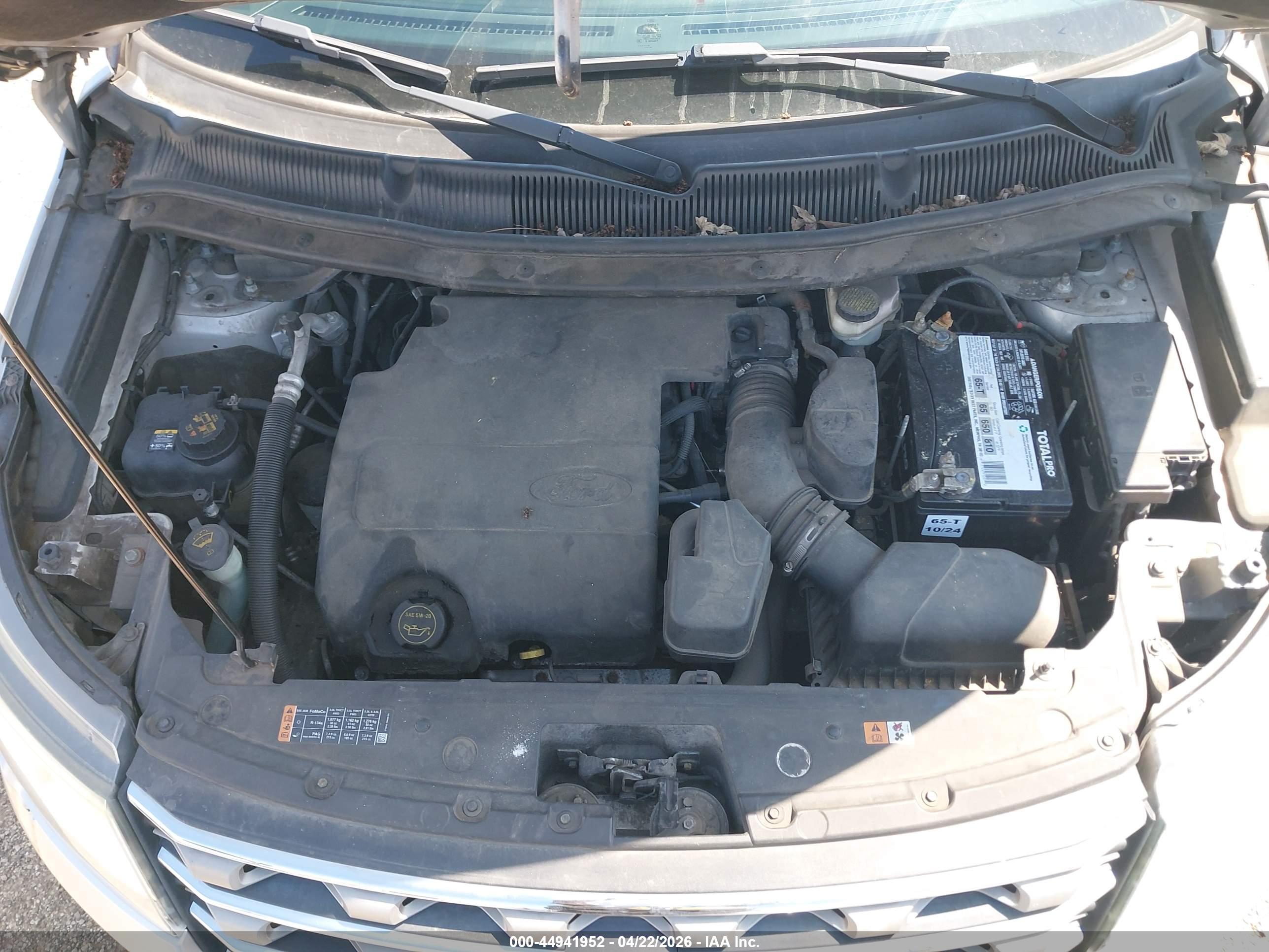 FORD EXPLORER image 10